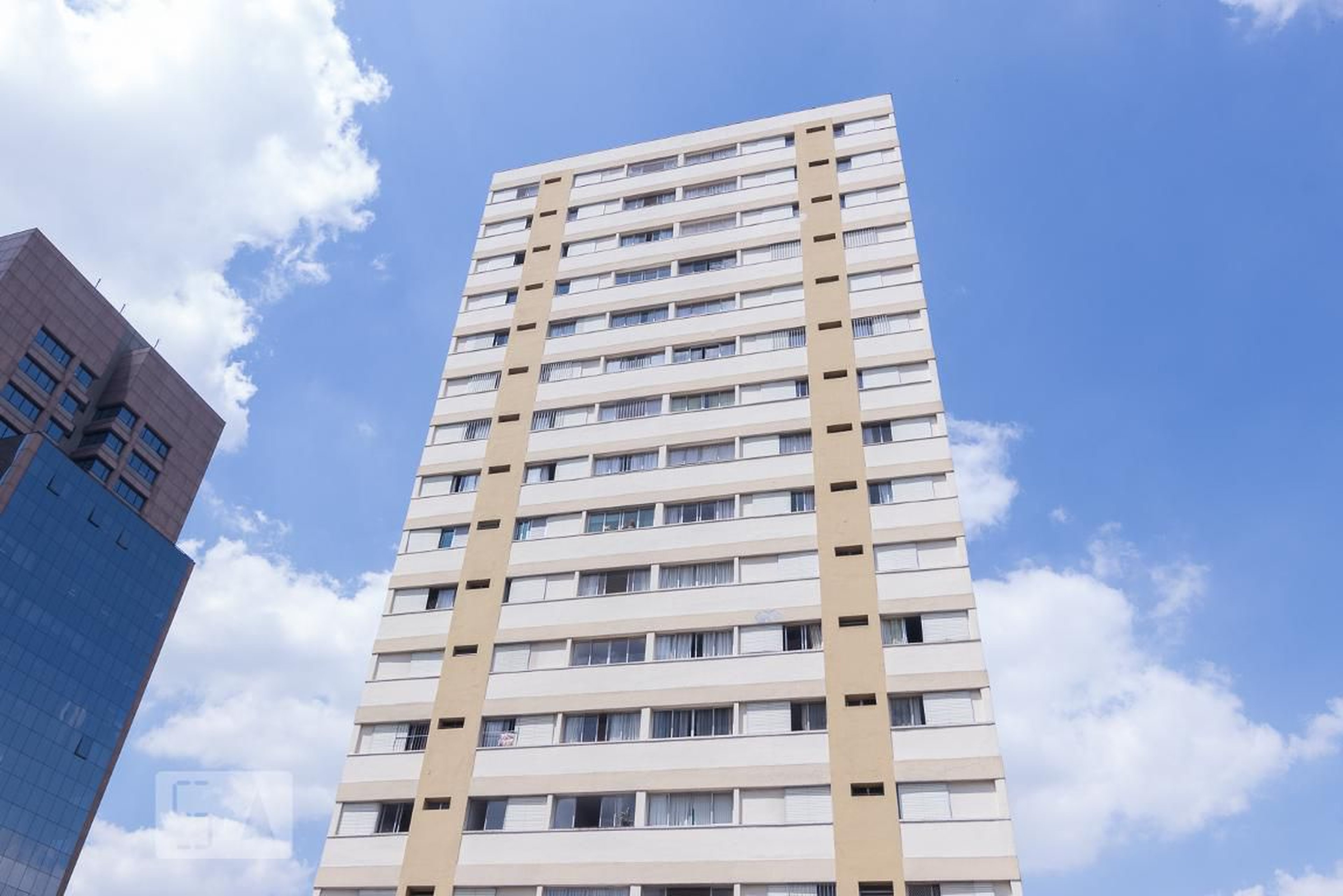 Fachada Condomínio em Rua Mário Sette, 37