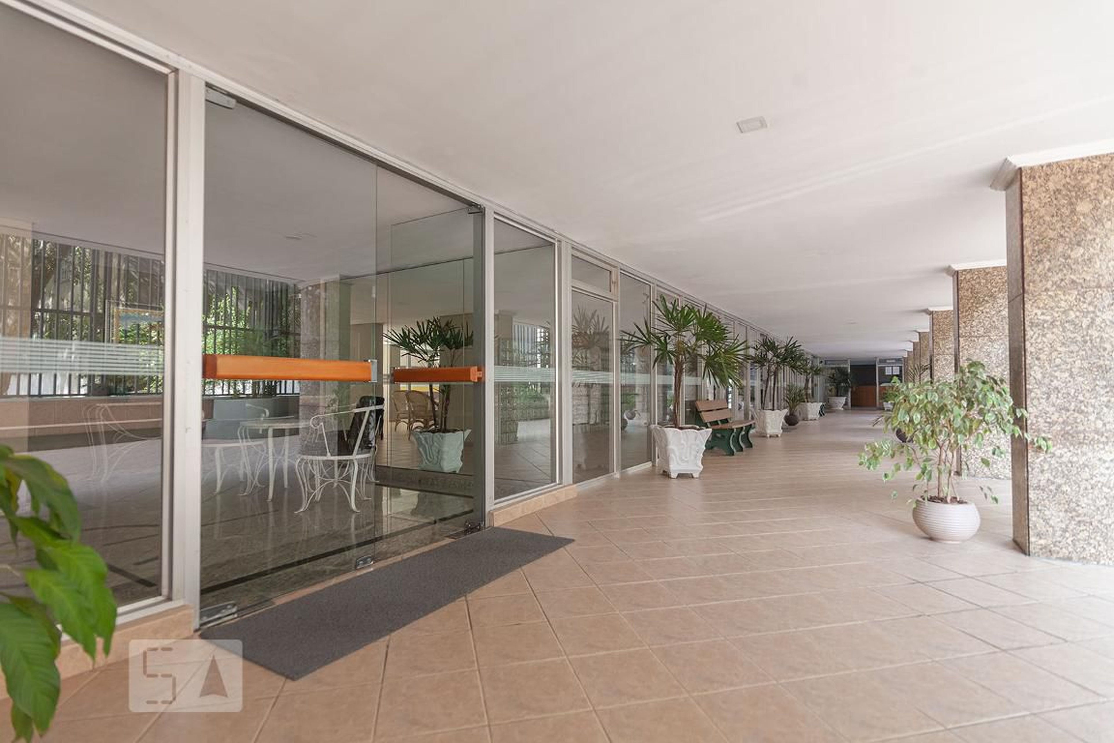 Hall de entrada - Edifício Paranoá