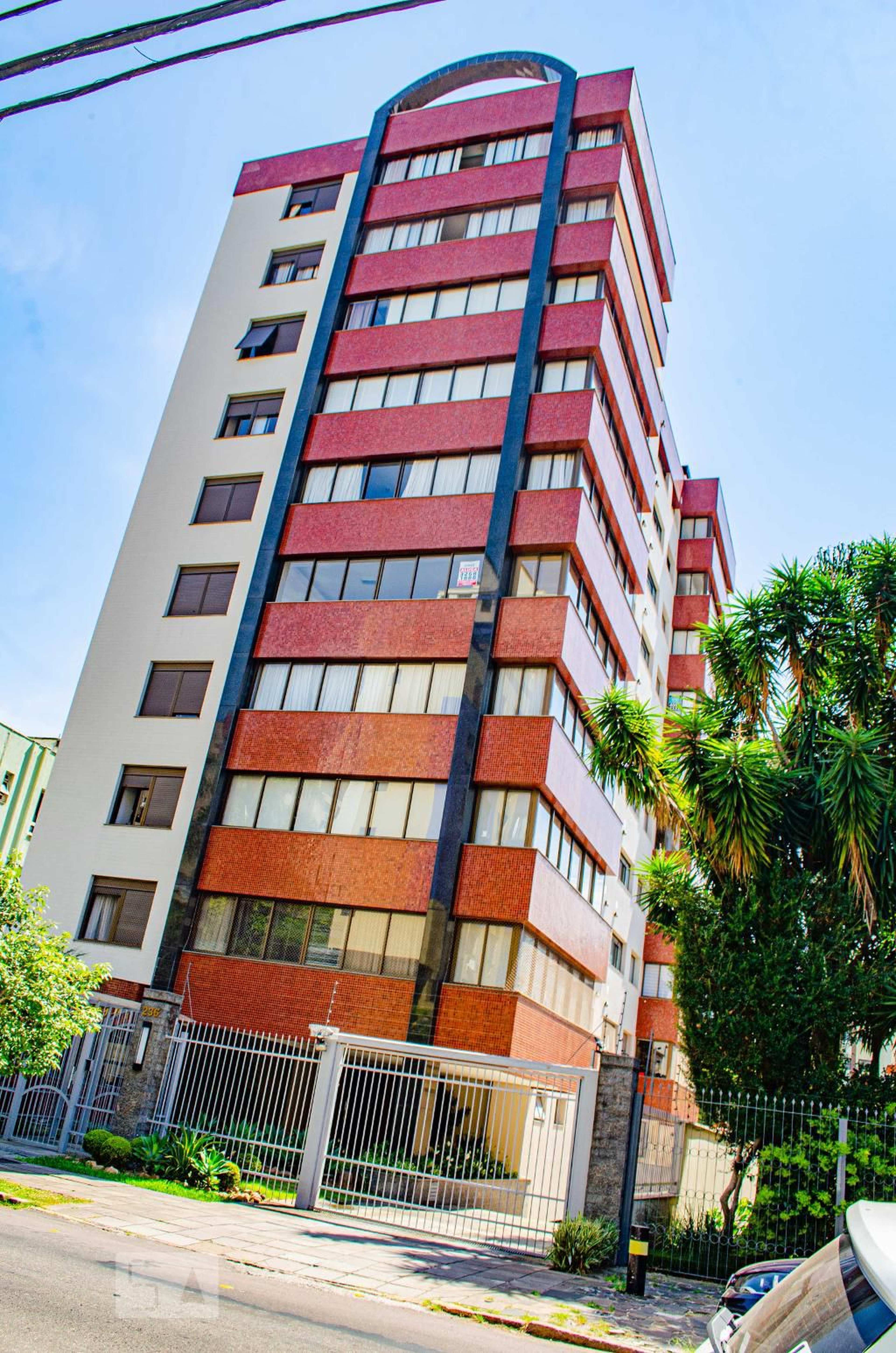 Fachada do Condomínio Condomínio Gauguin