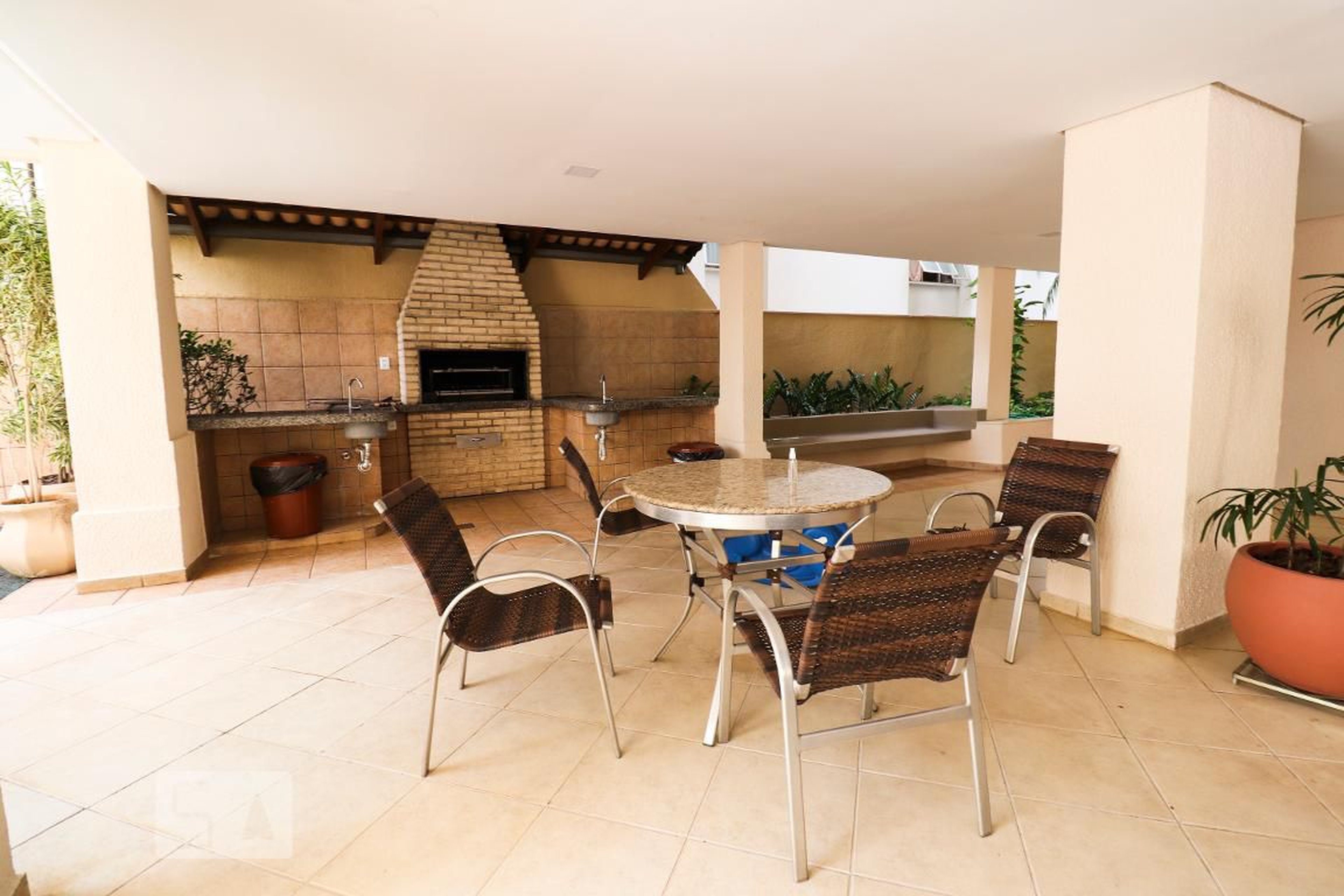 Churrasqueira - Edifício Thitara