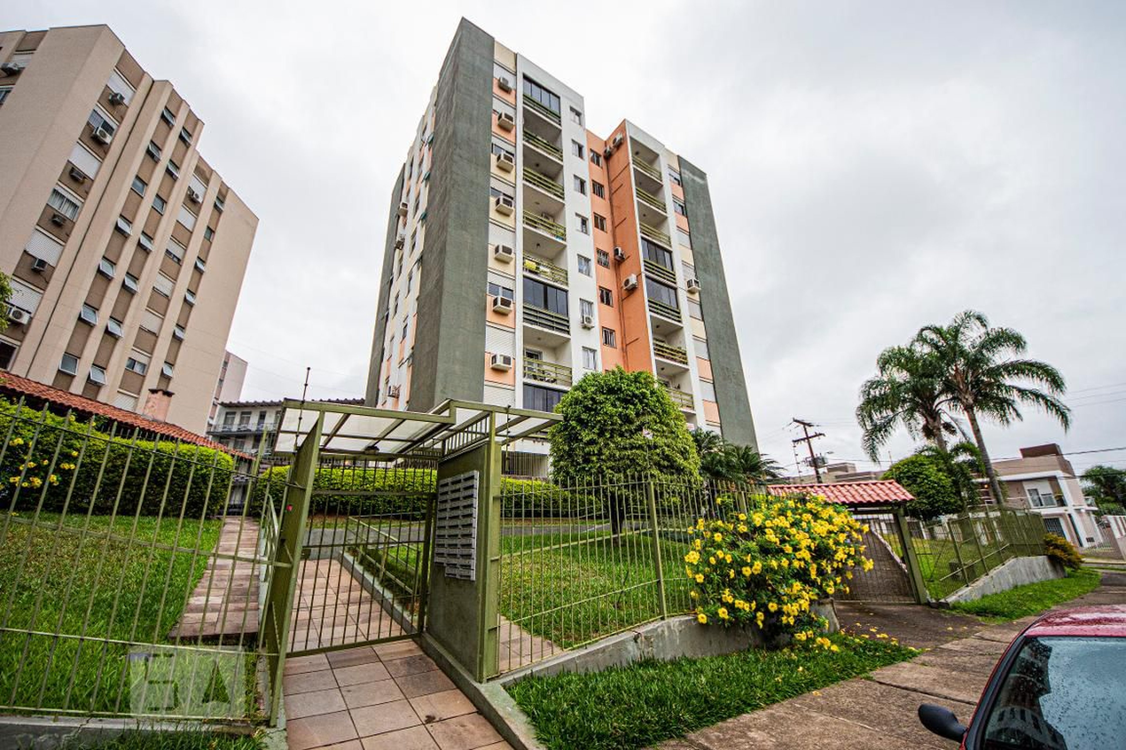 Fachada do Condomínio Condomínio Sírius