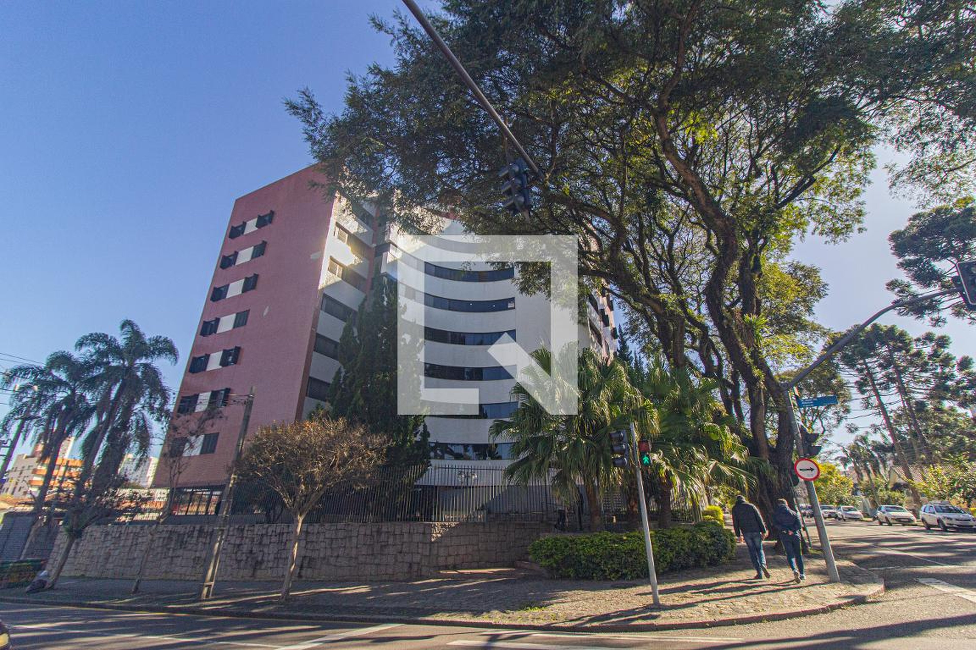 Fachada do Condomínio Edifício Prince Of Edinburg