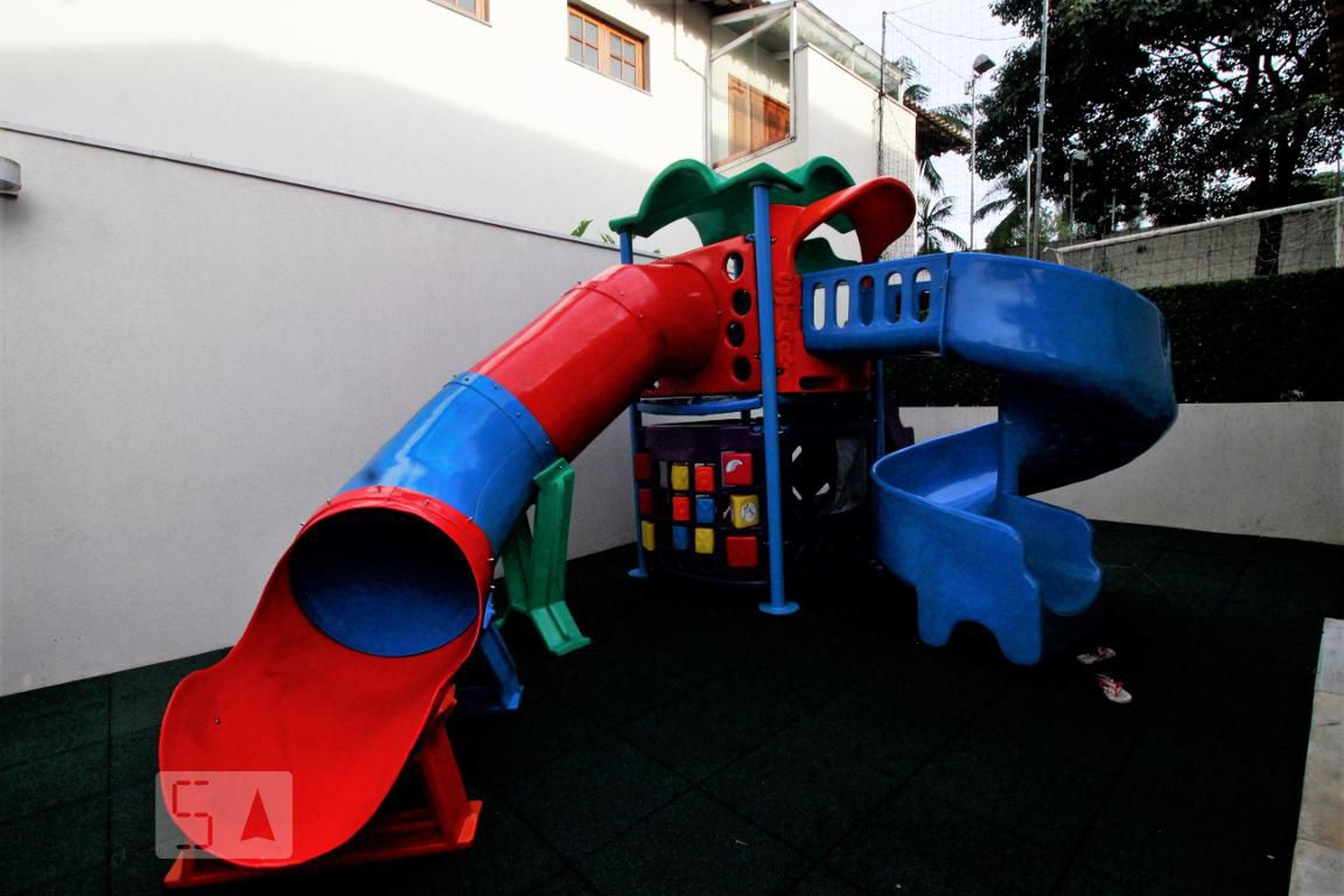 Playground - Jardim Ouro Preto