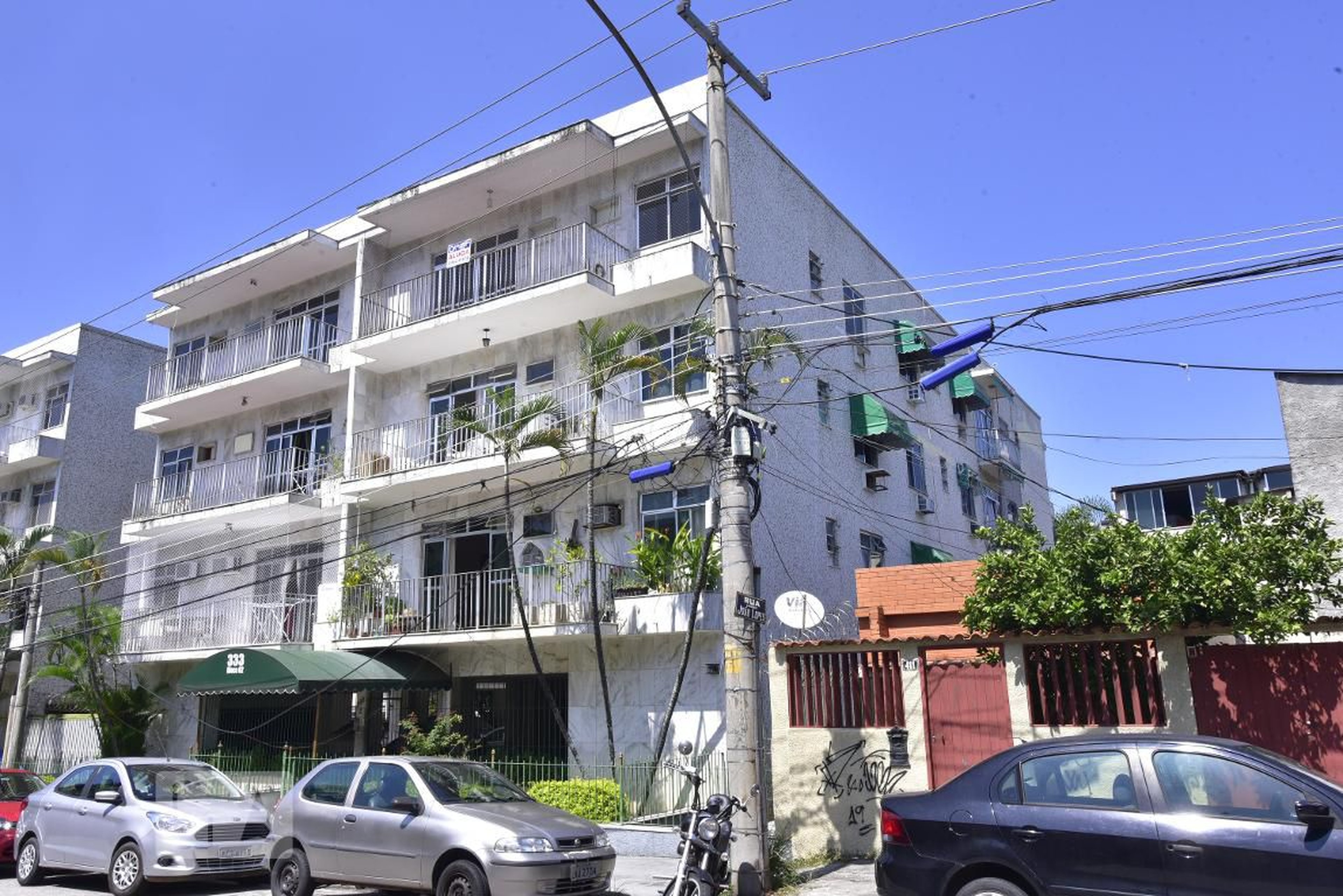 Fachada Condomínio Es Mirante da Ilha