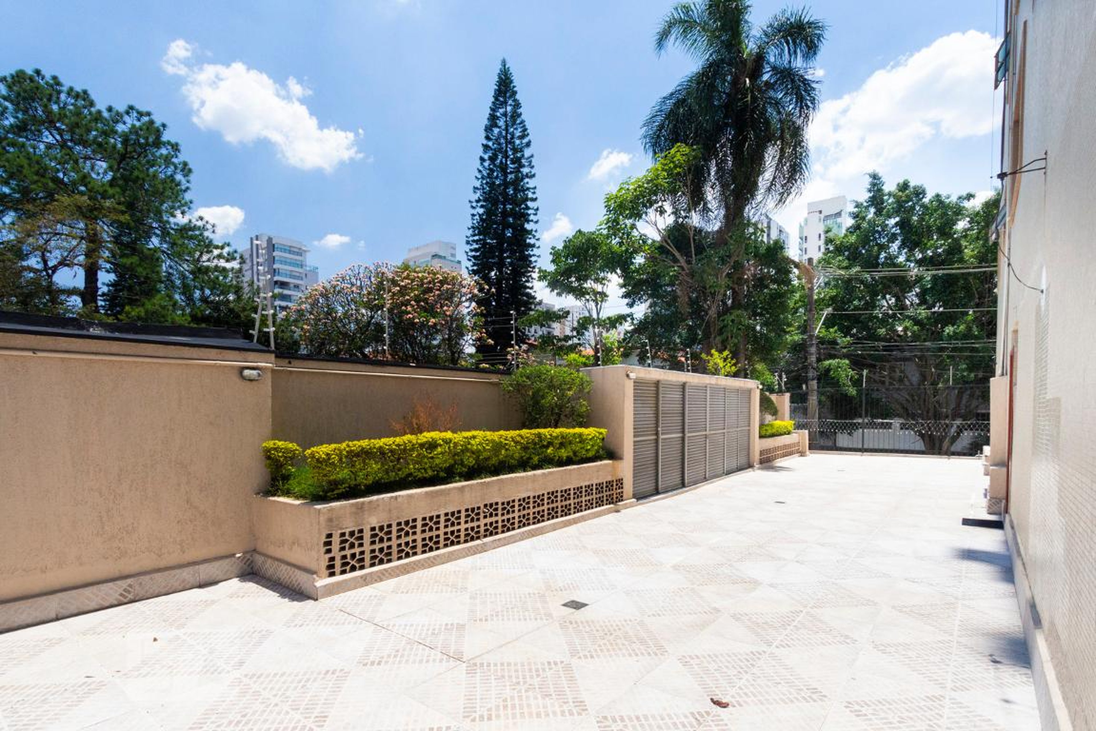 Área Externa - Edifício Maison Rose