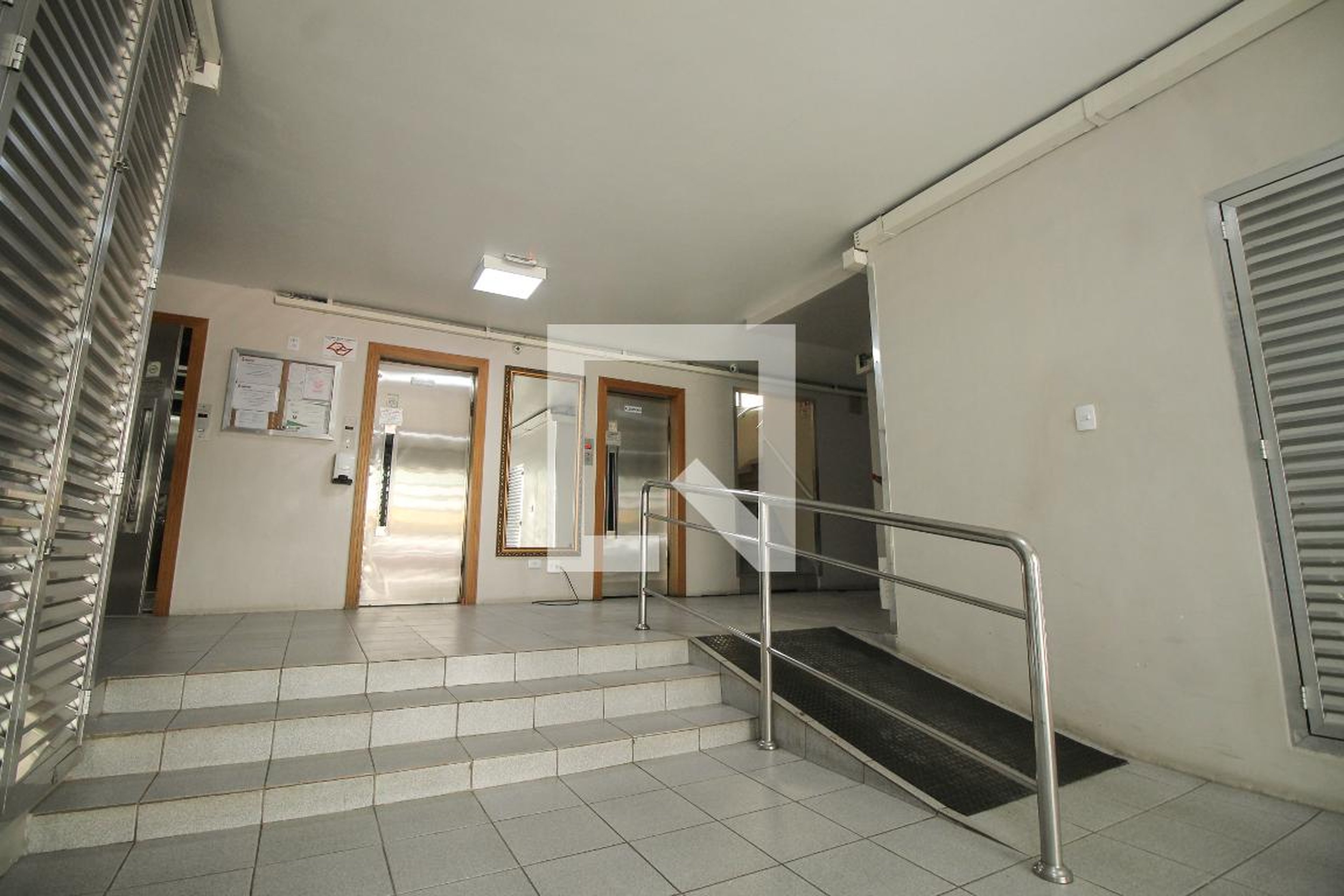 Hall - Edifício Bandeirantes