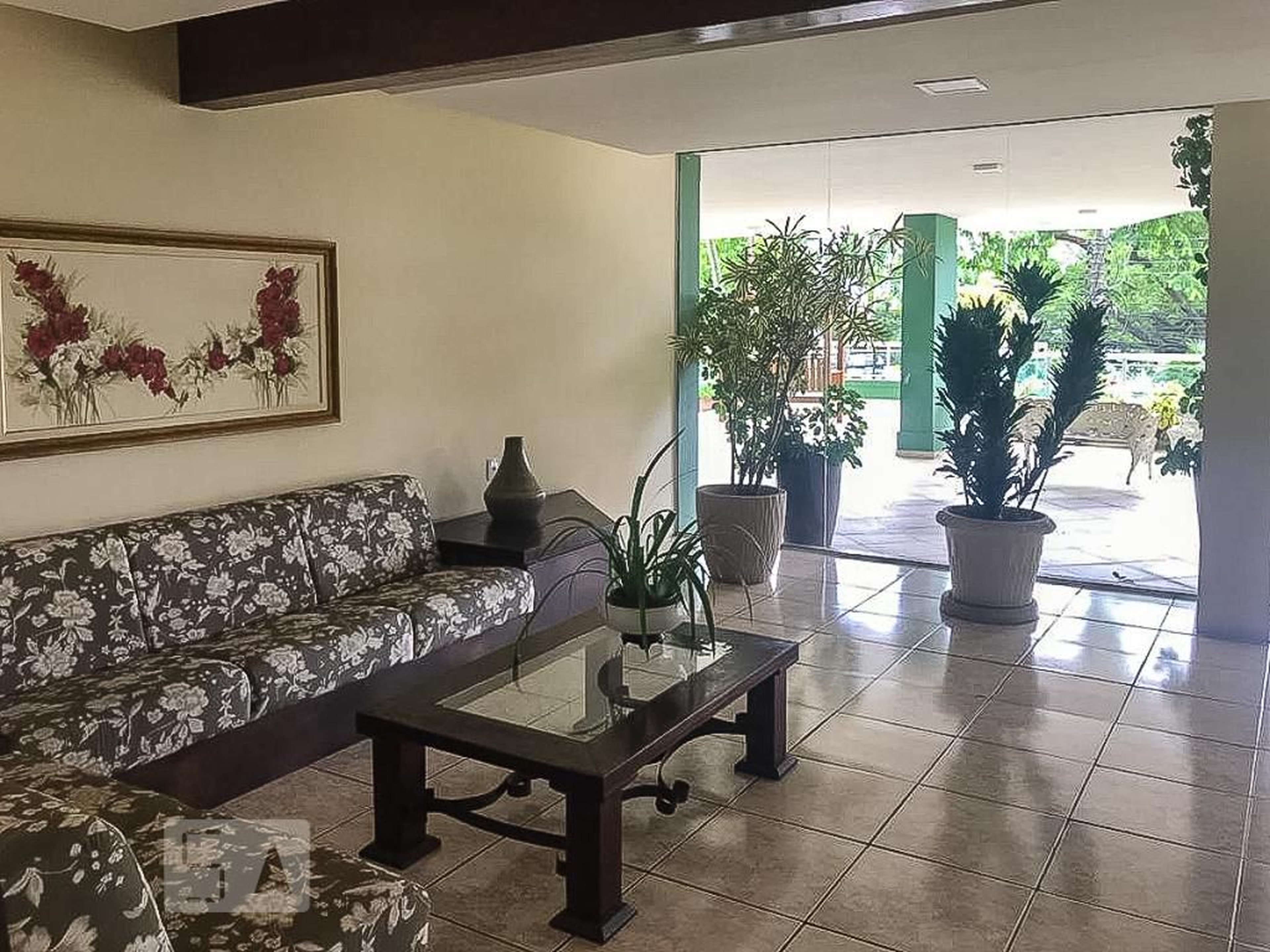 Hall - San Sebastian e San Martin