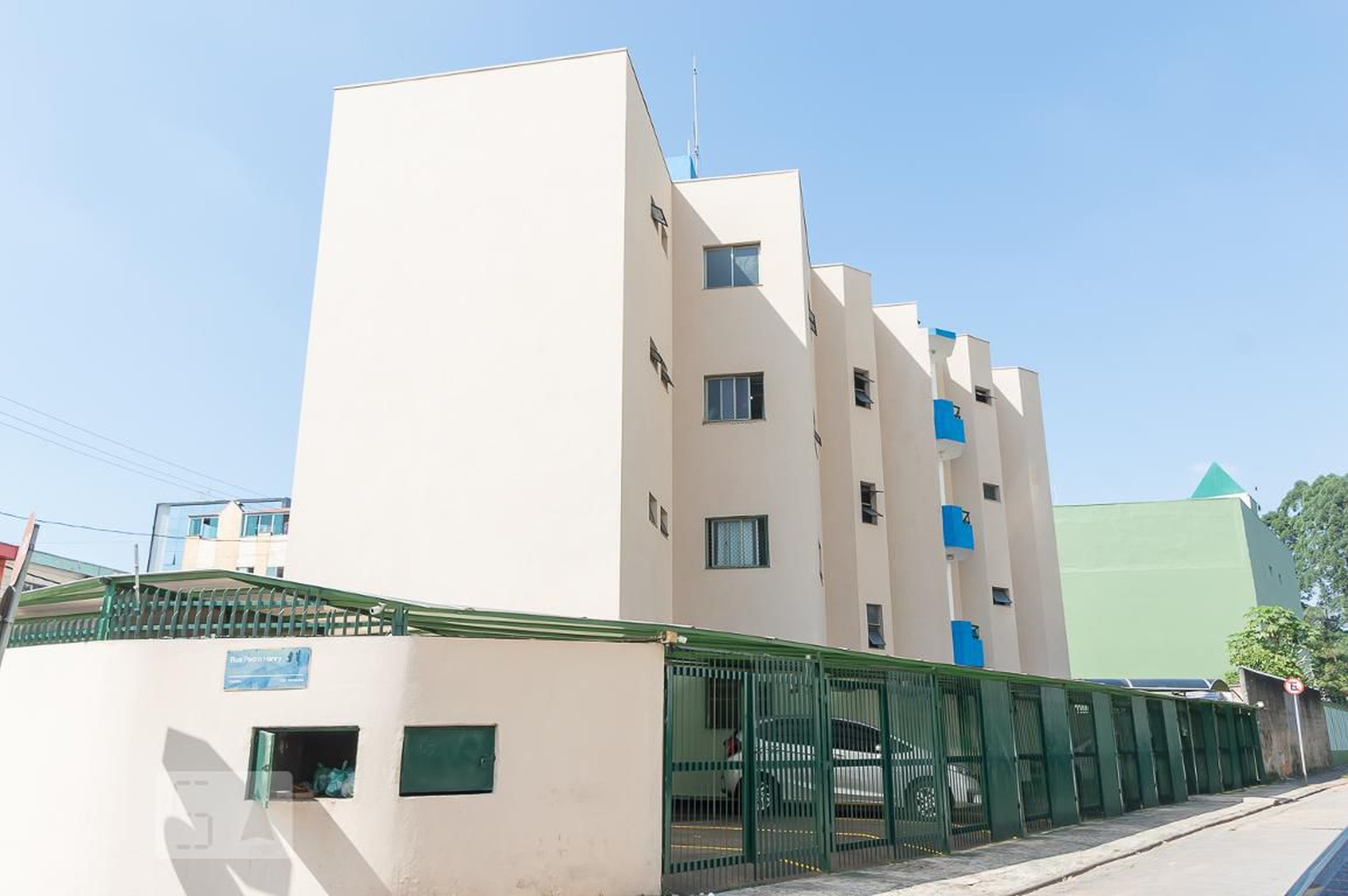 Fachada do Prédio Condomínio Olgaville