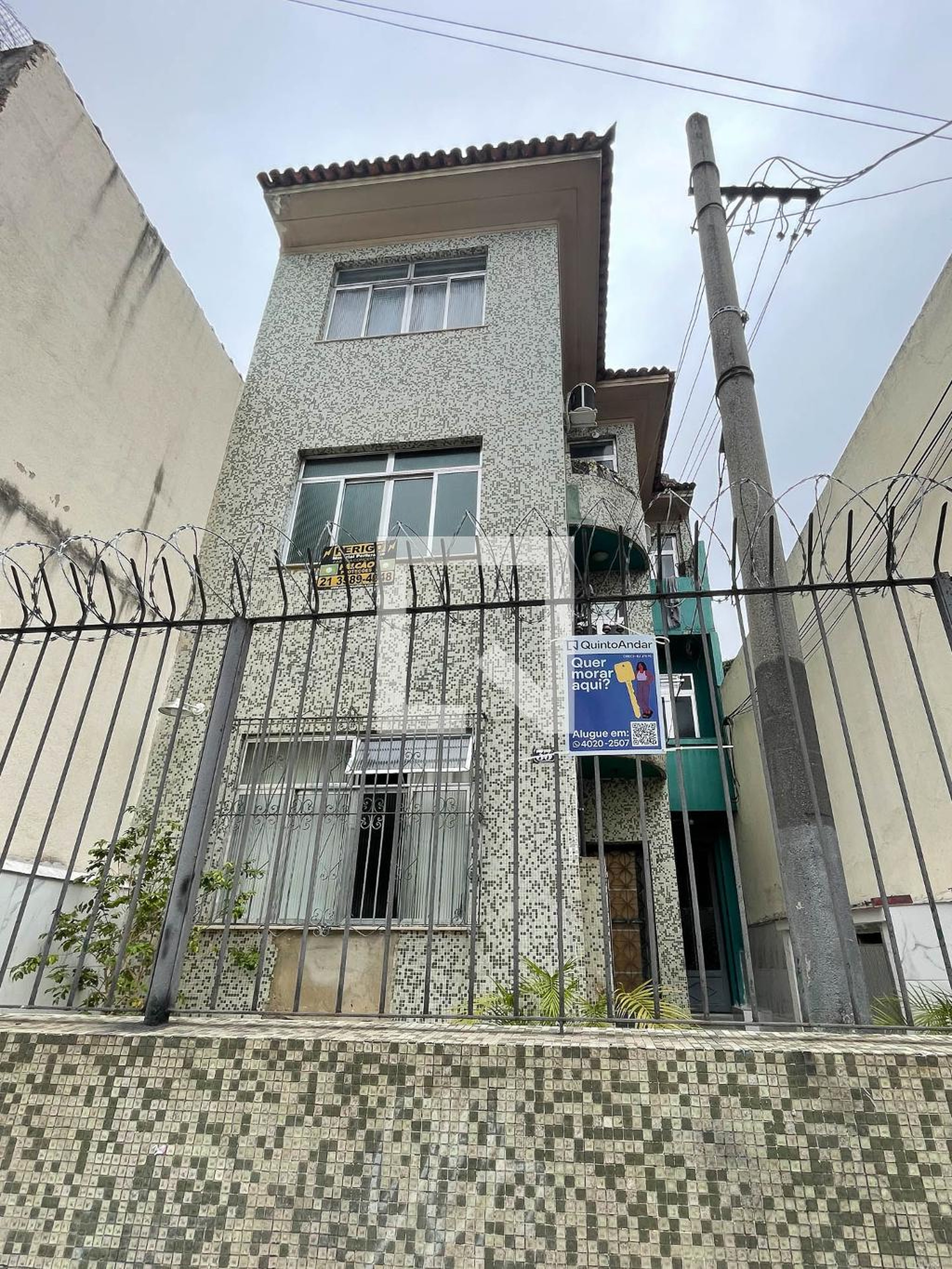 Fachada Condomínio em Rua São Valentim, 33