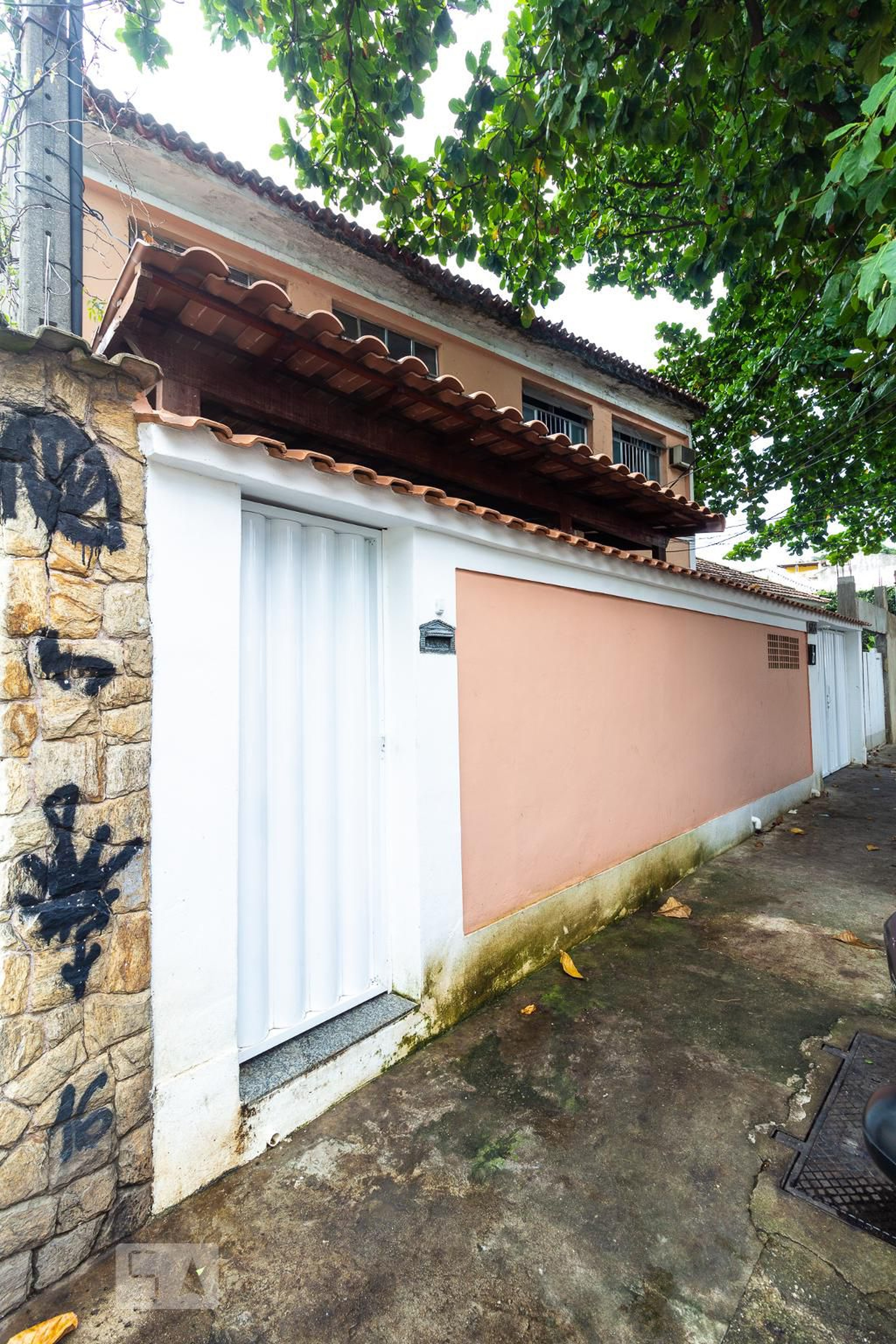 Fachada Condomínio Vaz de Tolêdo, 585