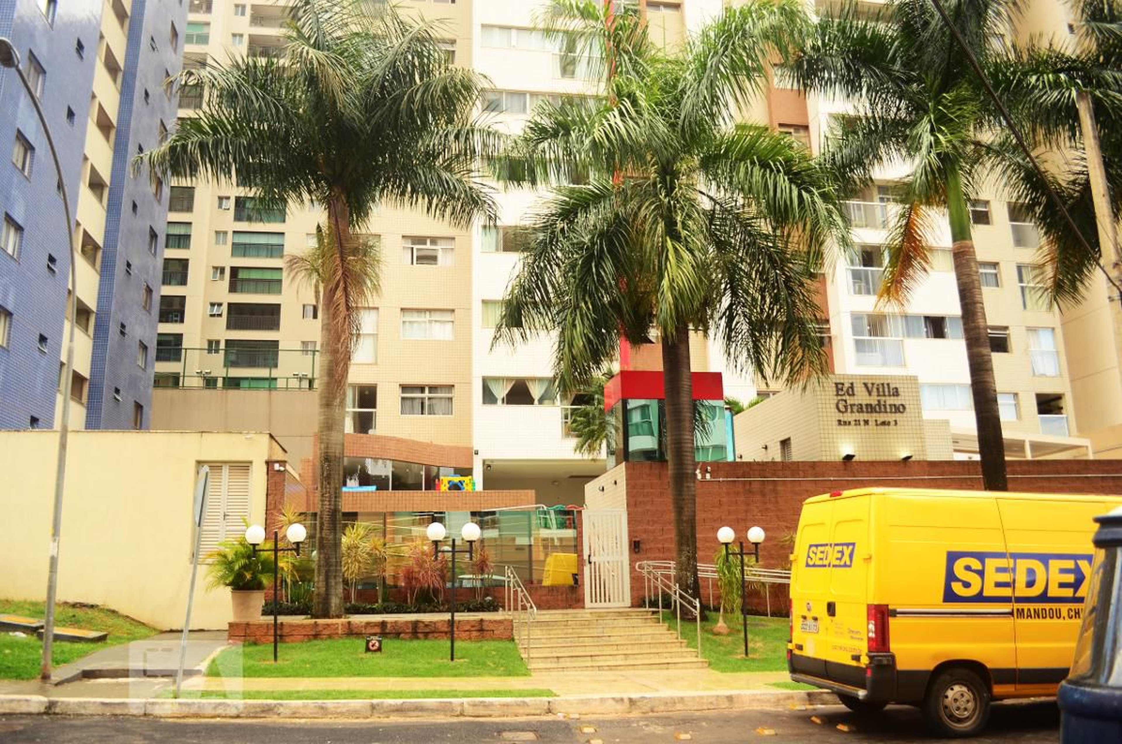 Fachada Edifício Villa Grandino