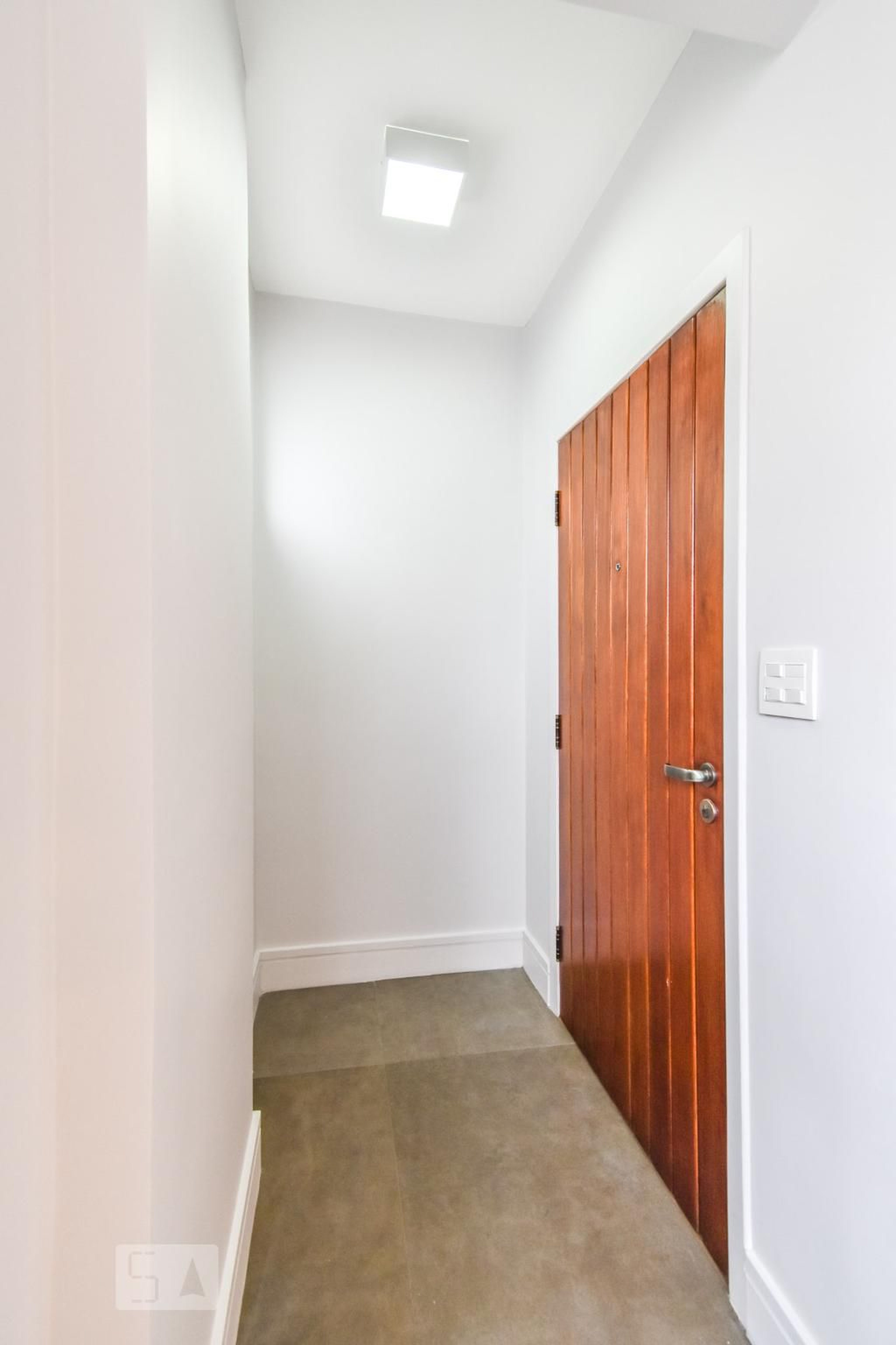 Hall Entrada - Edifício Silvia Cristina