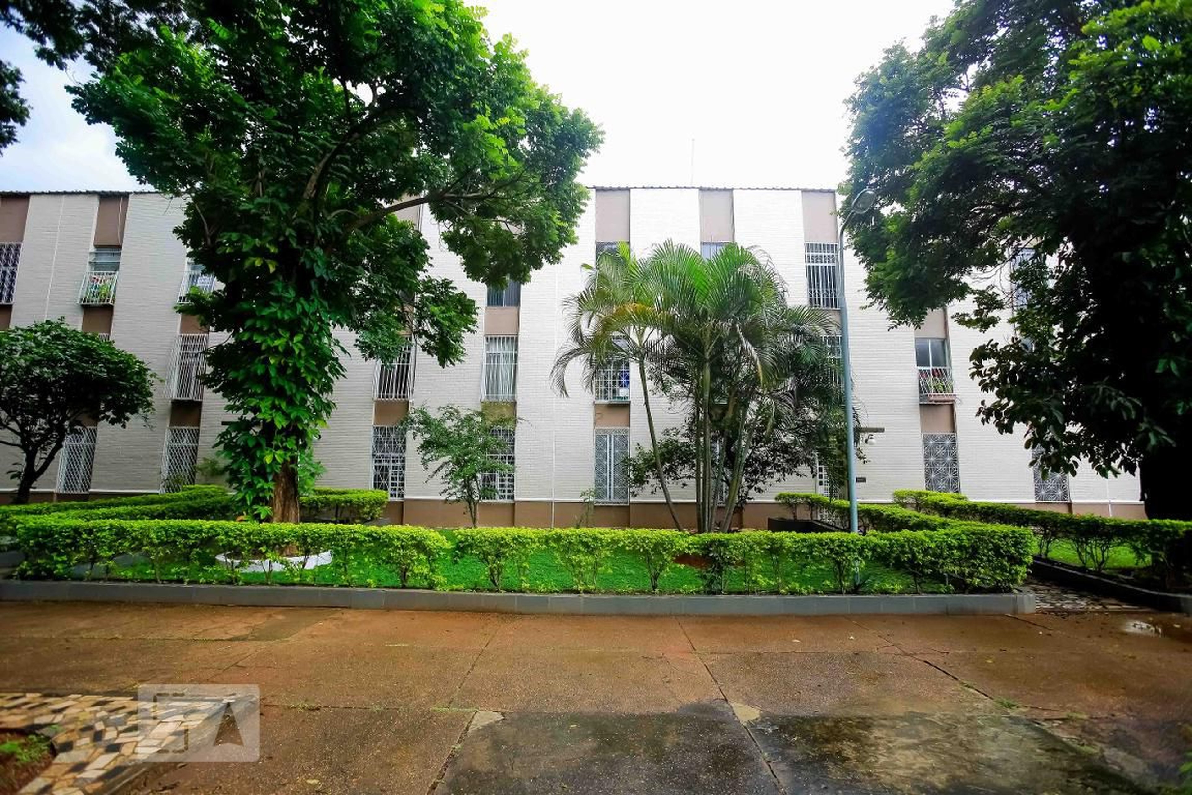 FACHADA Condomínio em Sqs 411, Bloco P