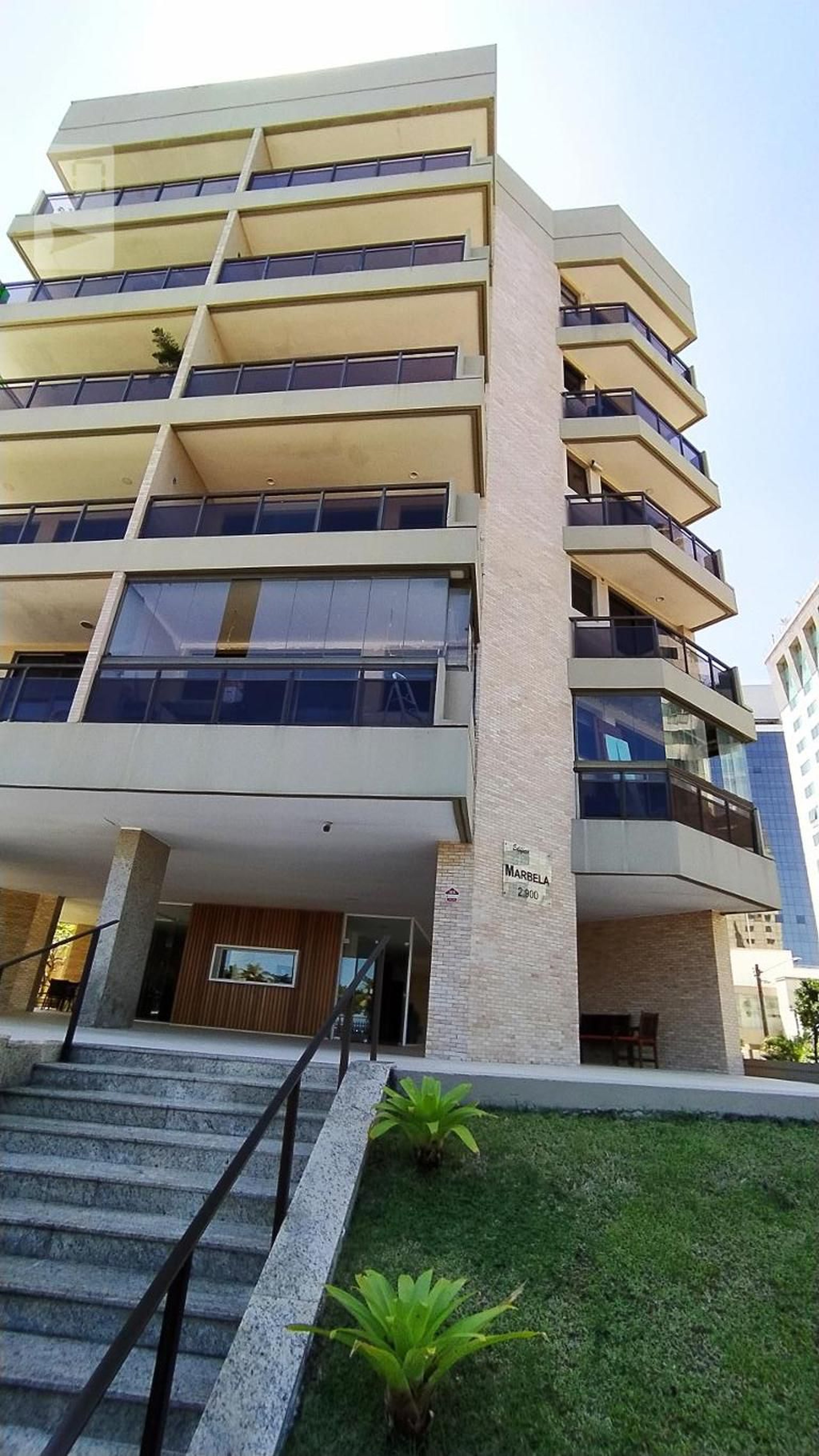 Fachada do Prédio Condomínio Marbella