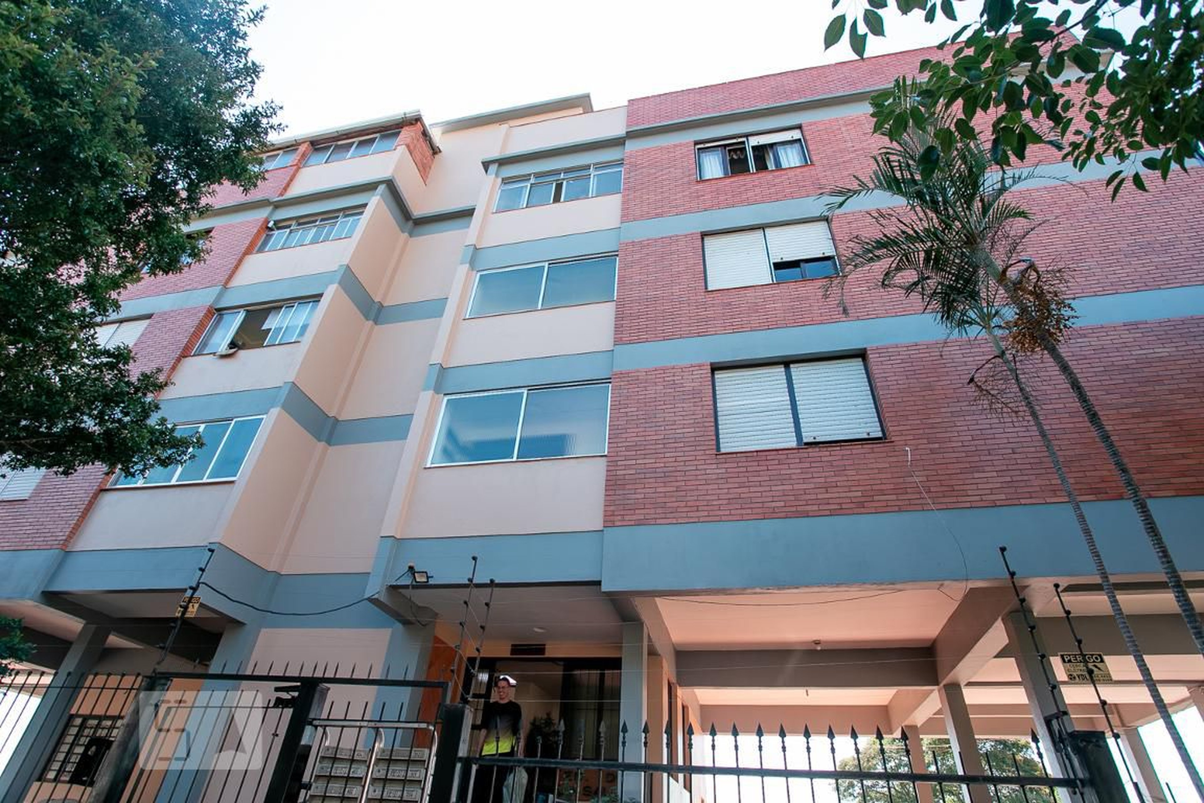 Fachada Condomínio De Lasalle