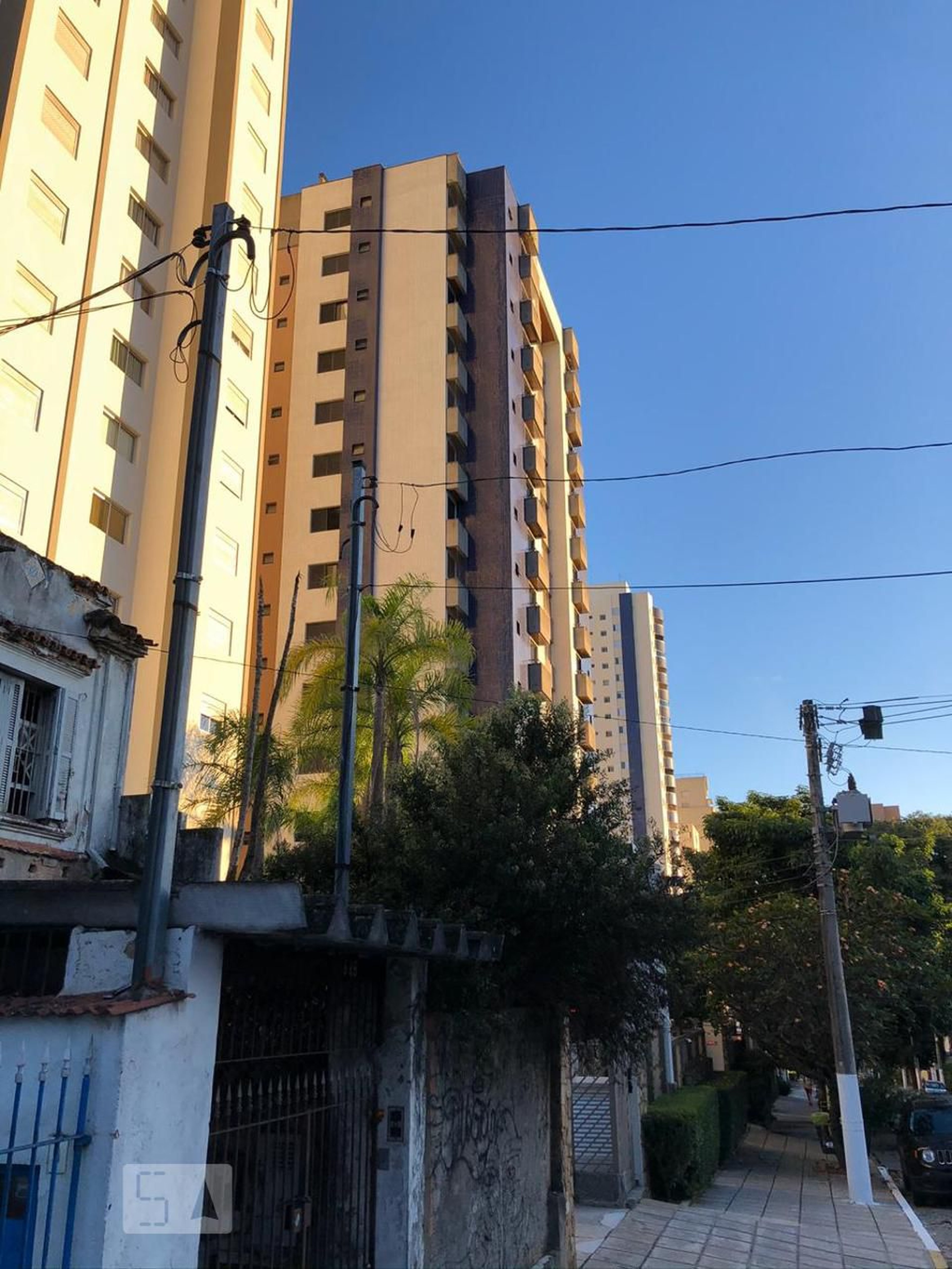 Fachada Condomínio em Rua Barão do Bananal, 602