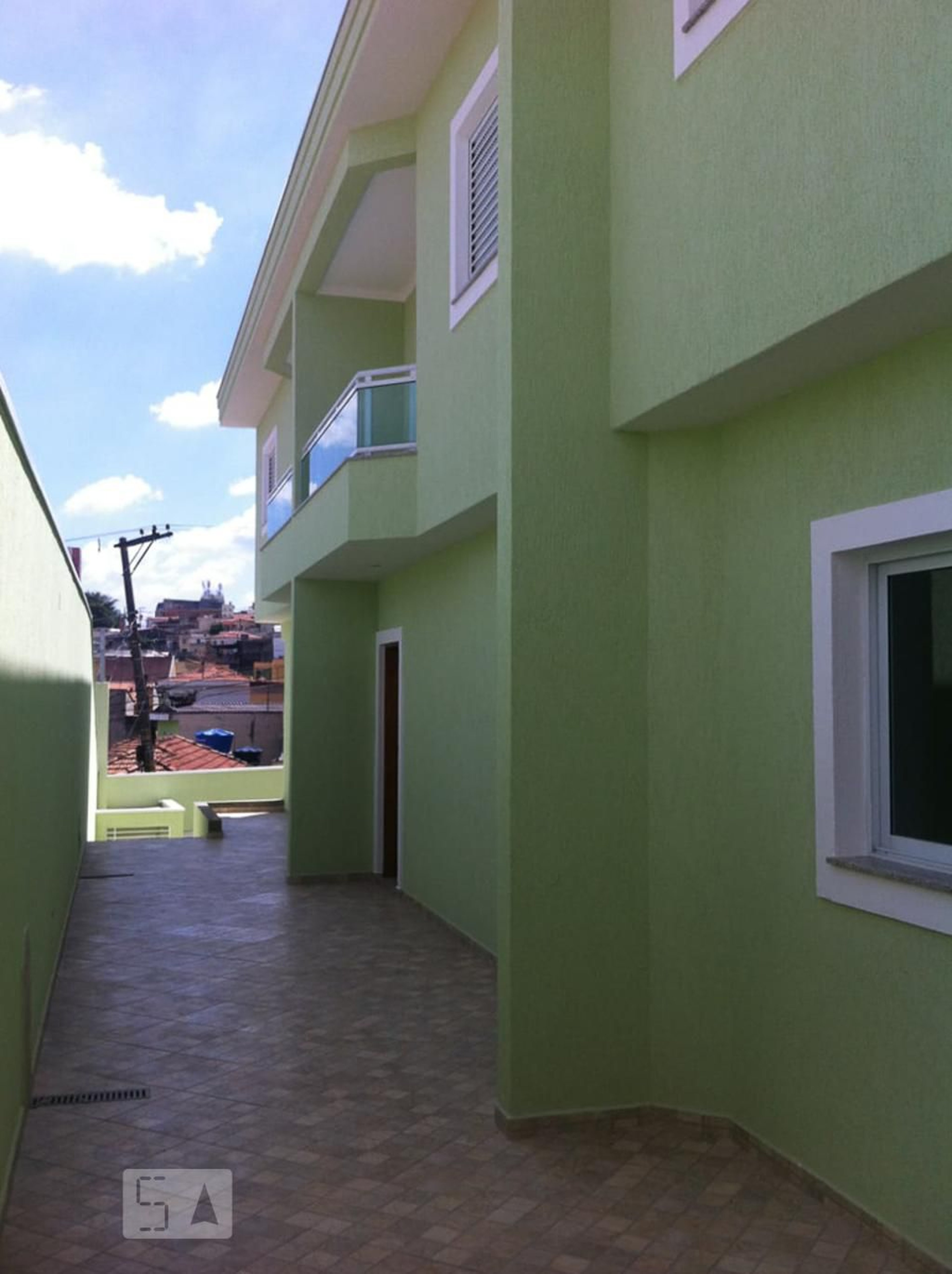 ÁREA EXTERNA Condomínio em Rua Francisco Bernardino, 61