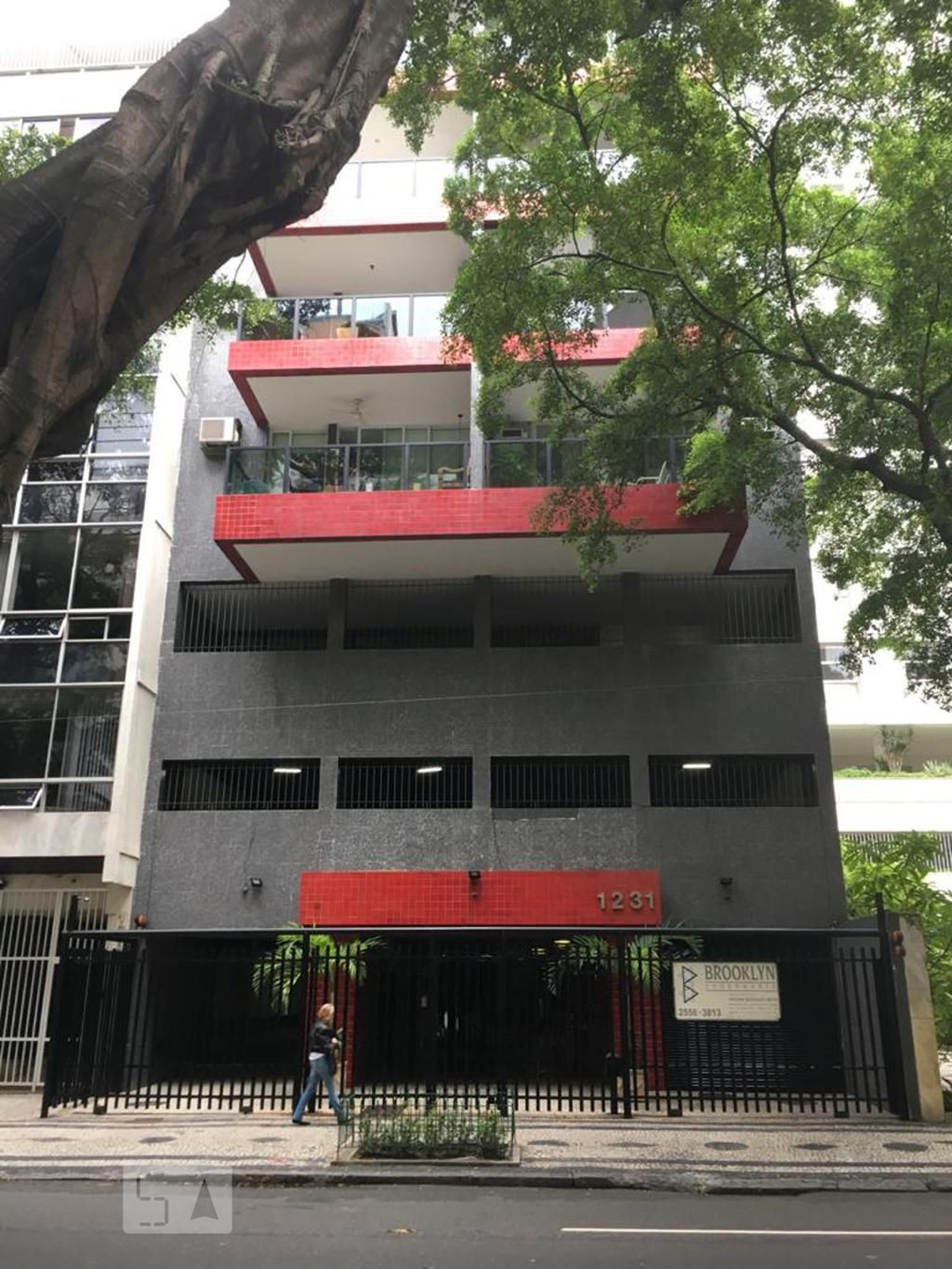 Fachada do Prédio Condomínio em Rua Prudente de Morais, 1231