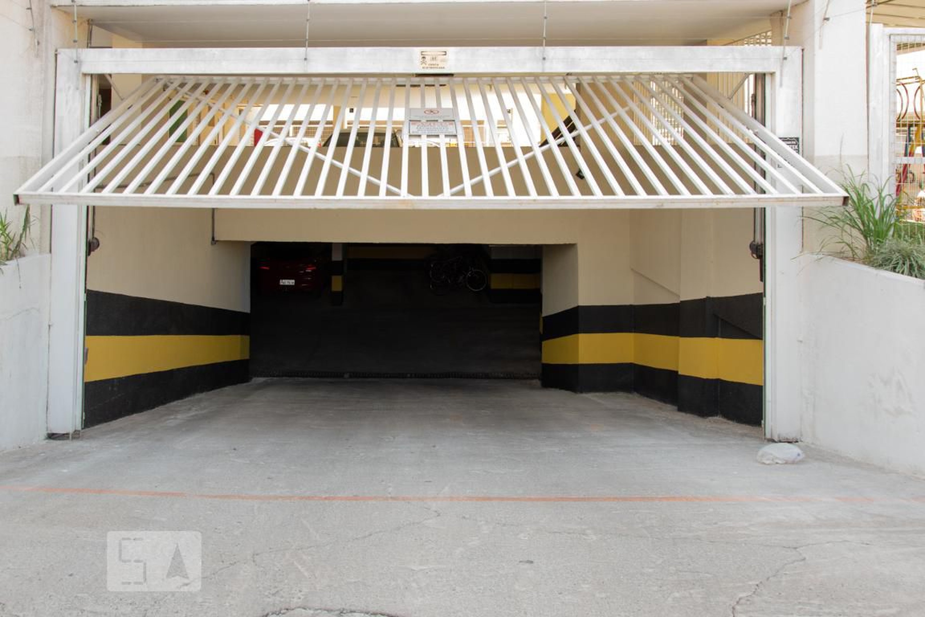 Condomínio - Residencial Maria das Graças