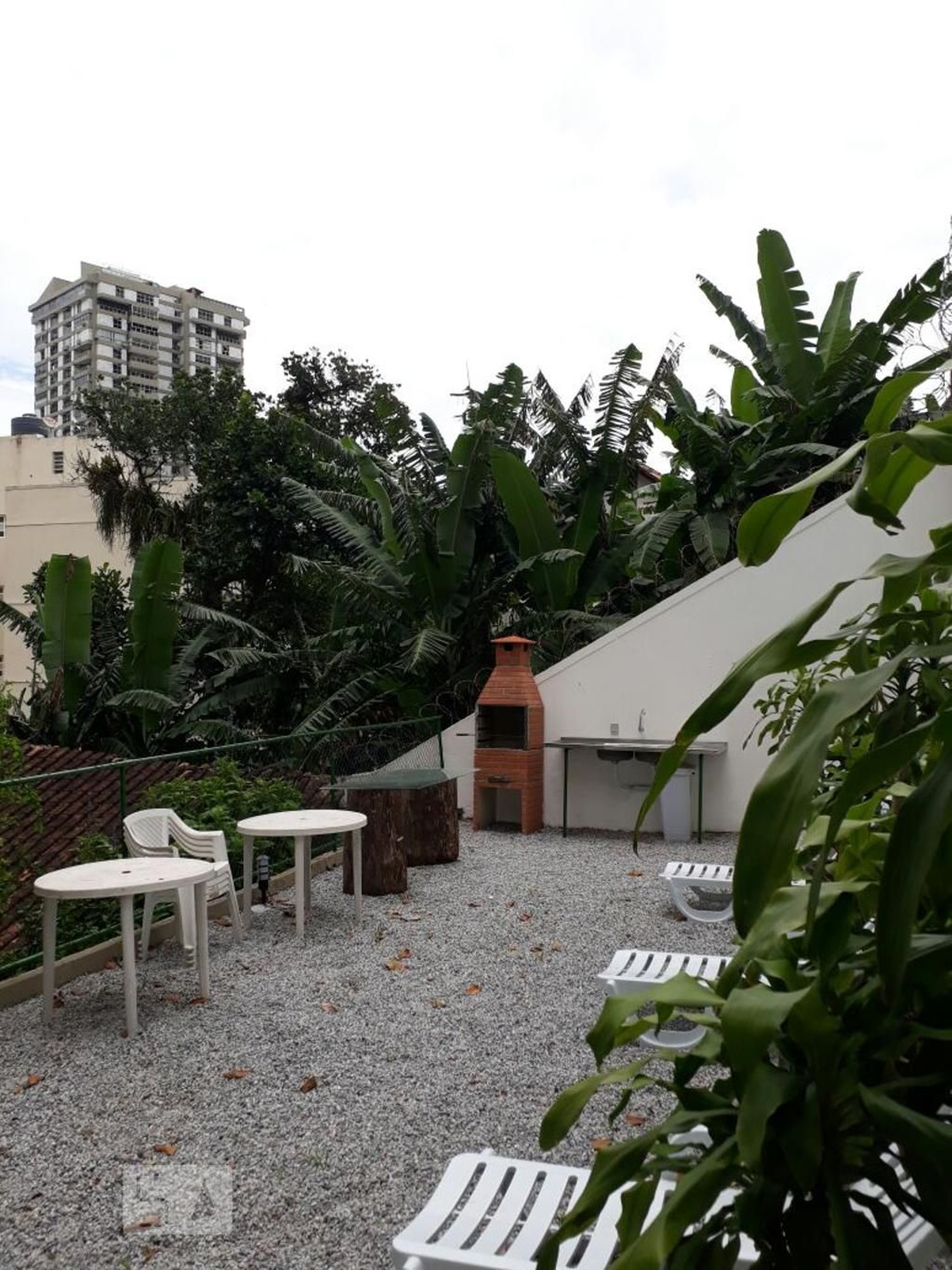 Churrasqueira - Samambaia