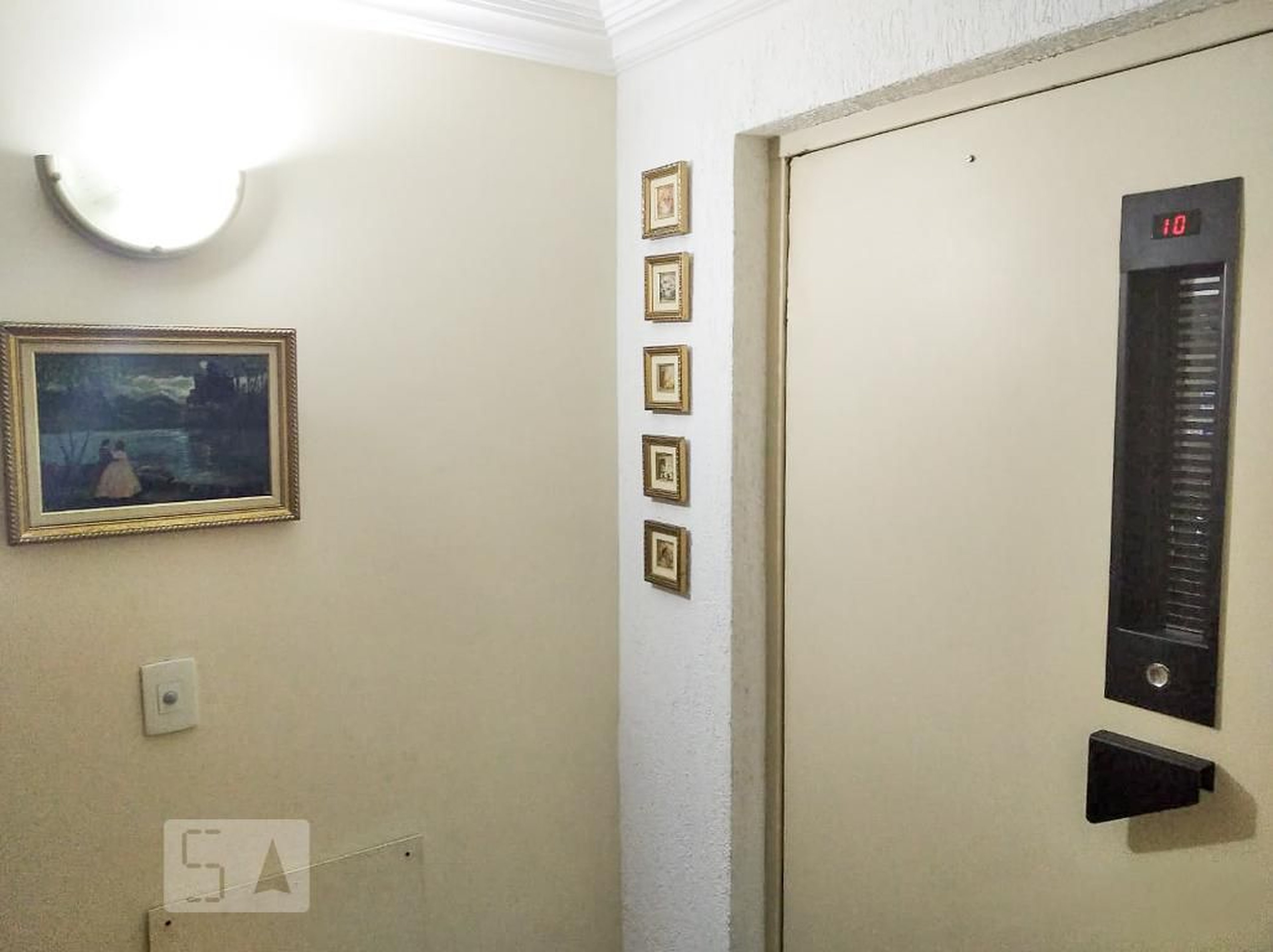 Elevador - Edifício Wimbledon