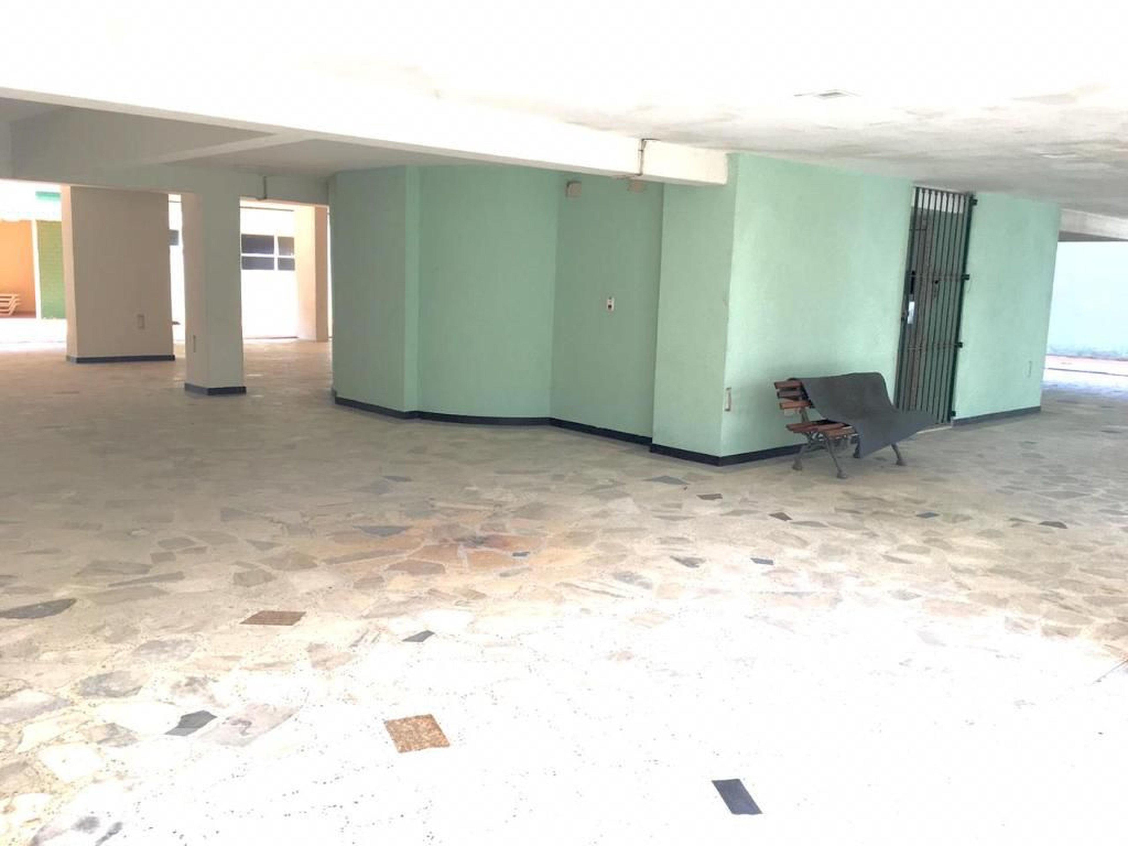 Playground - Bon Voyage