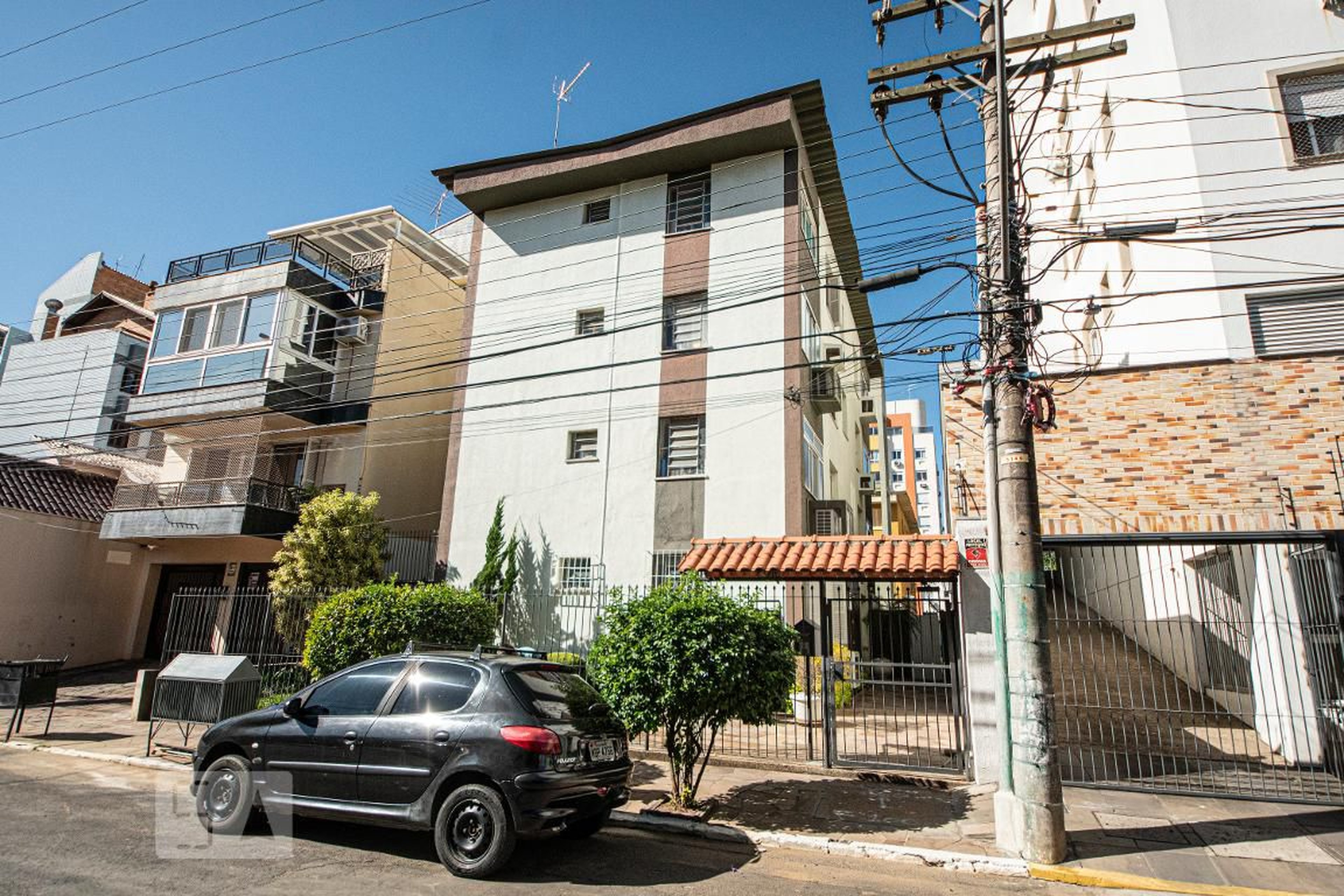 Fachada Condomínio em Rua Flôres da Cunha, 534