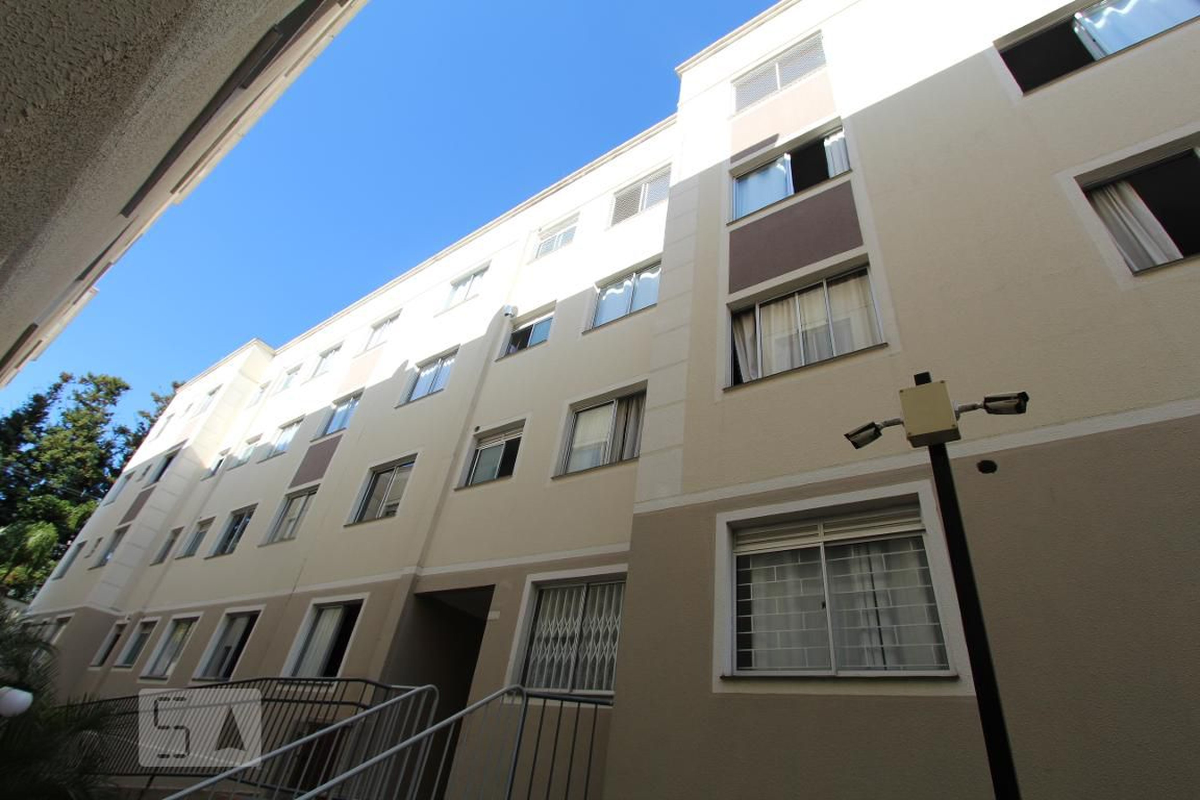 Fachada Condomínio em Rua Acre, 600