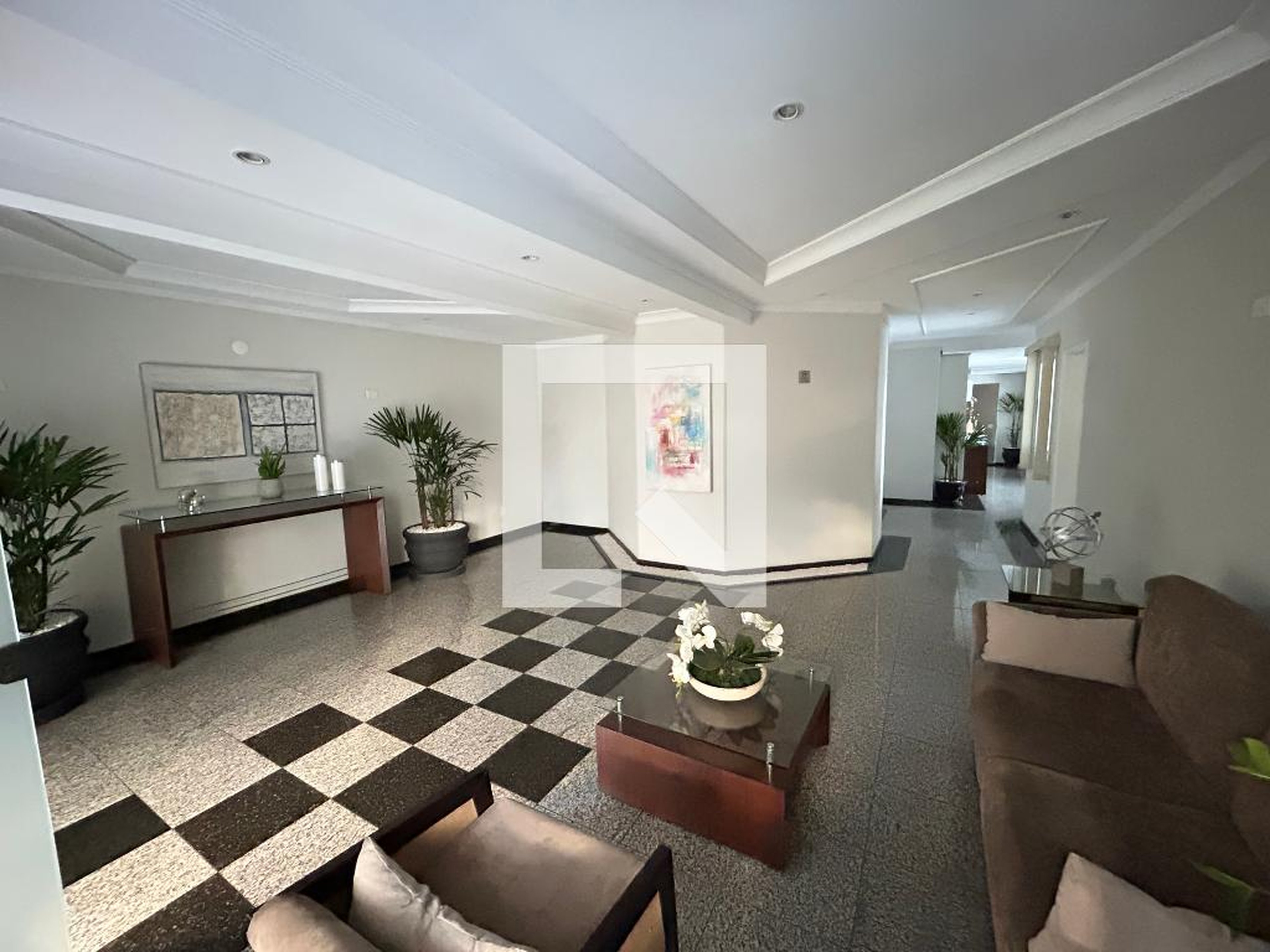 Hall de entrada - Edifício Golden Place