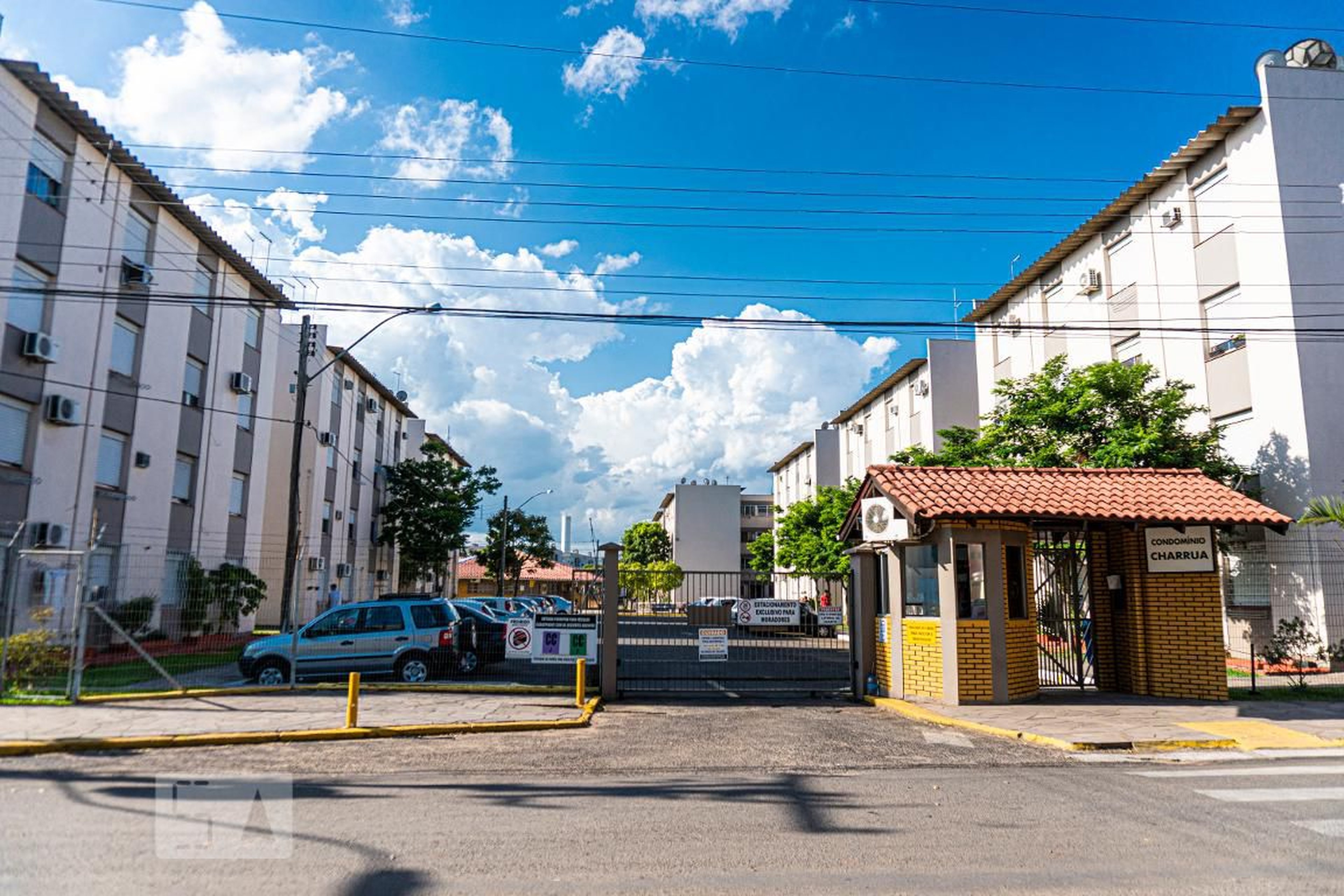 Fachada do Condomínio Condomínio em Avenida Thomaz Edison, 3825