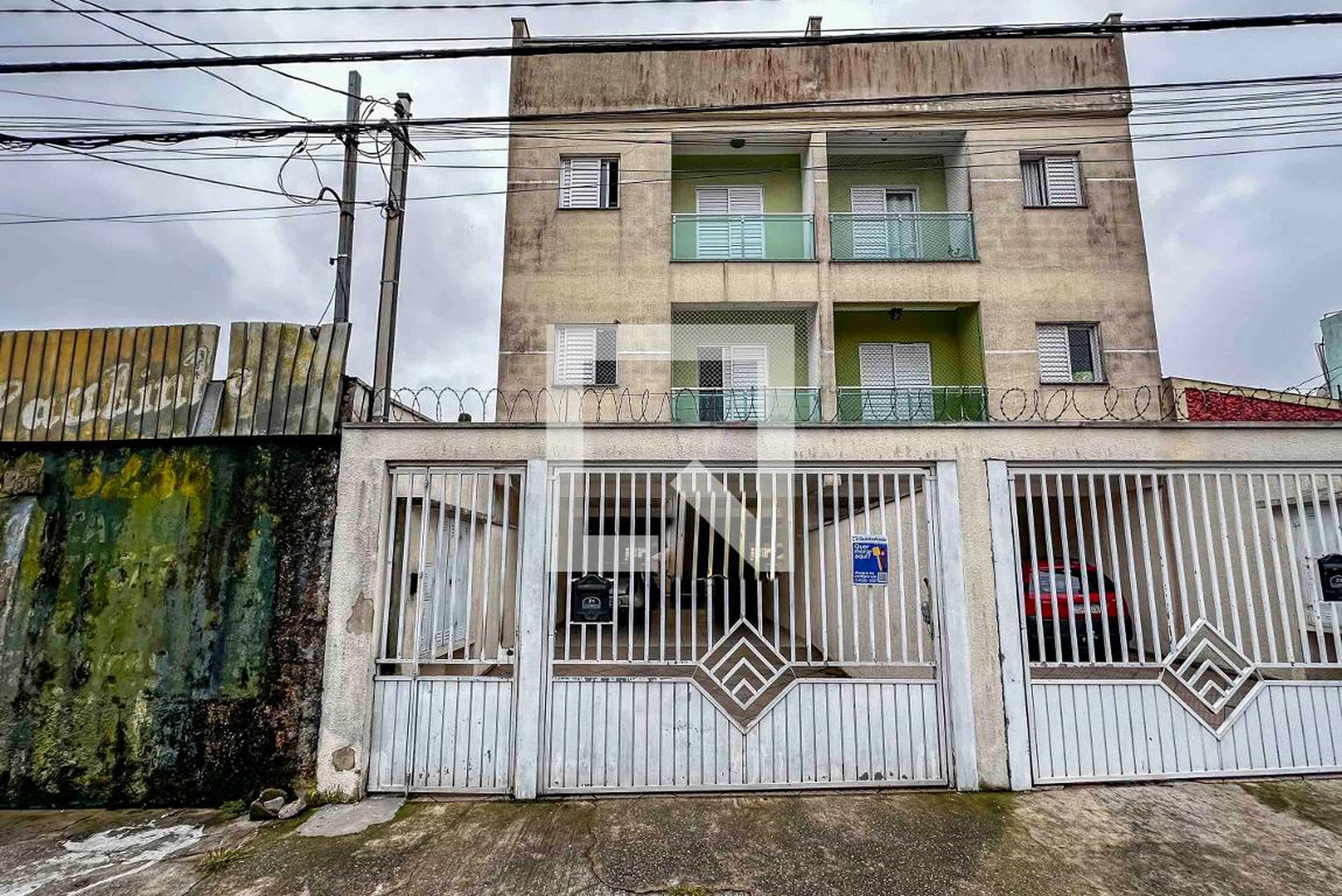 Fachada Condomínio em Rua das Hortências, 1606