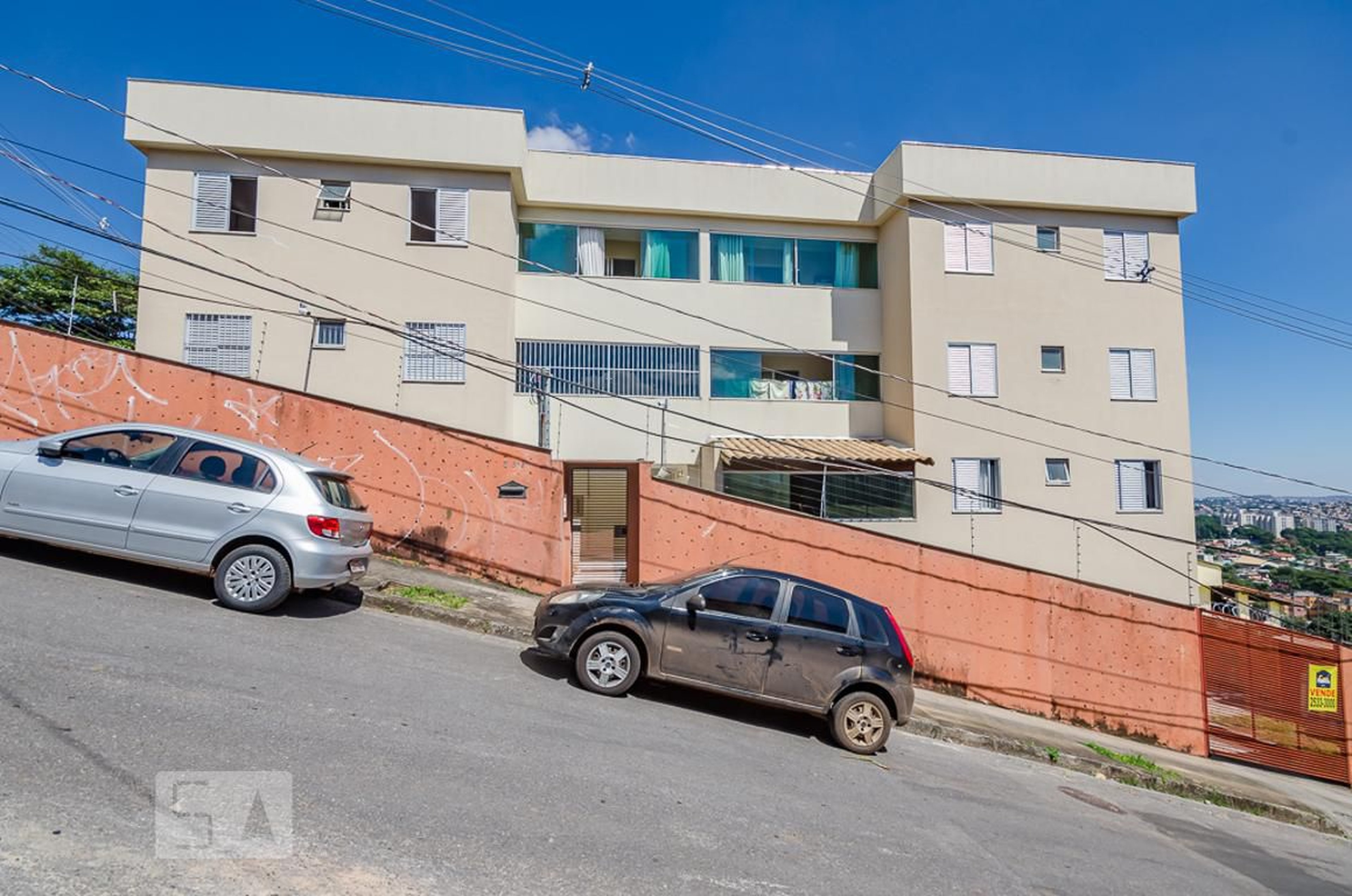 Fachada Condomínio em Rua José Cambraia do Nascimento, 550