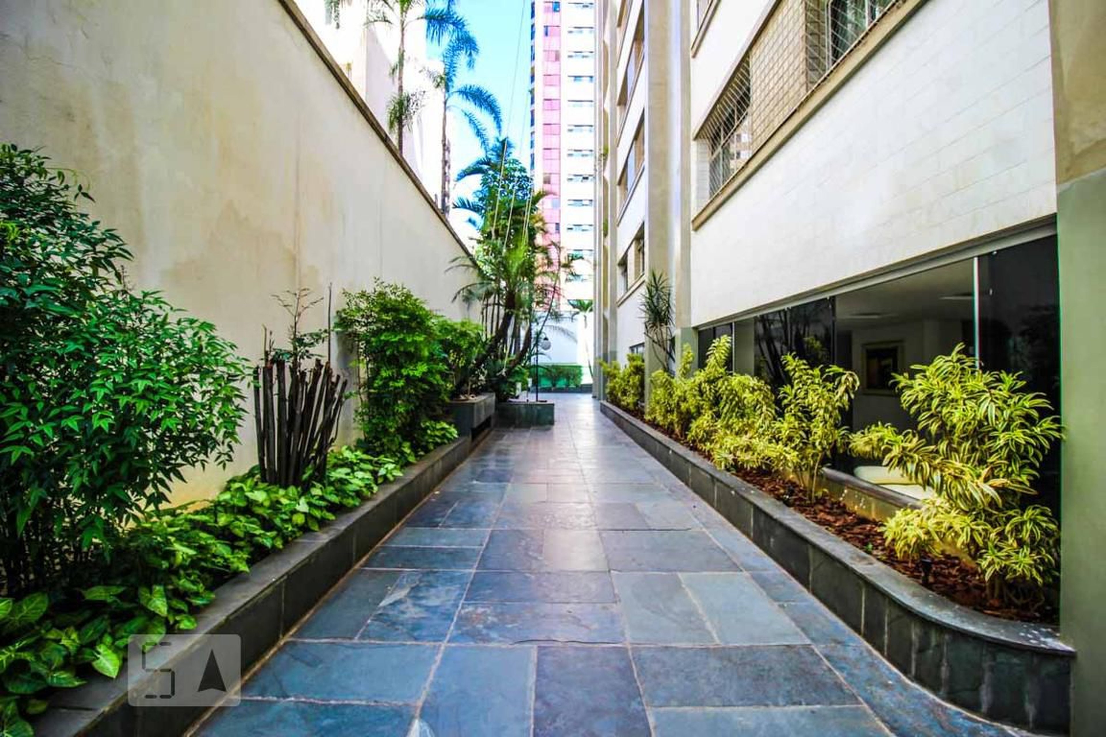 Área Externa - Edifício Aggeo Pio Sobrinho