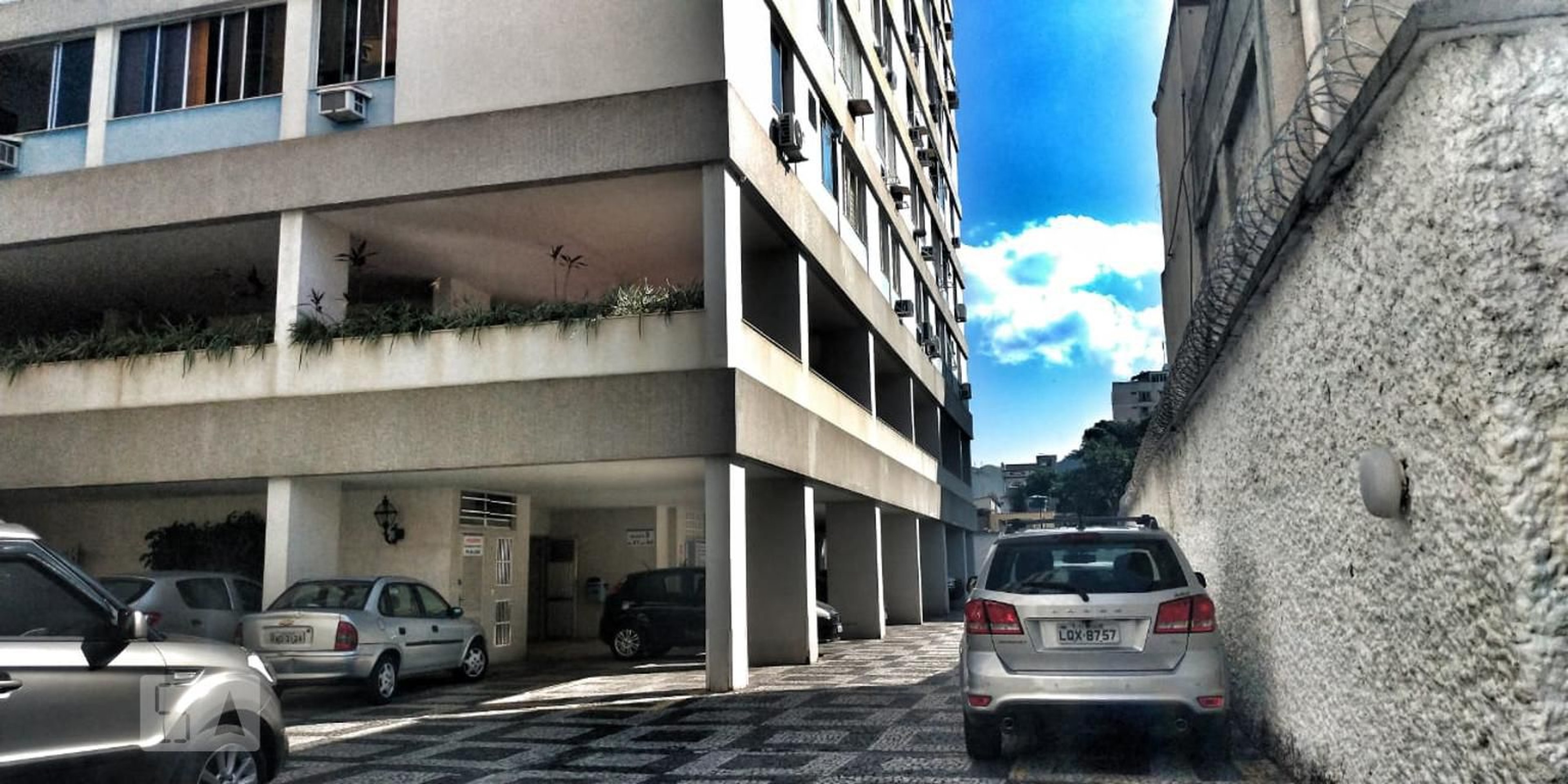 Estacionamento - Conjunto Residencial Boulevard