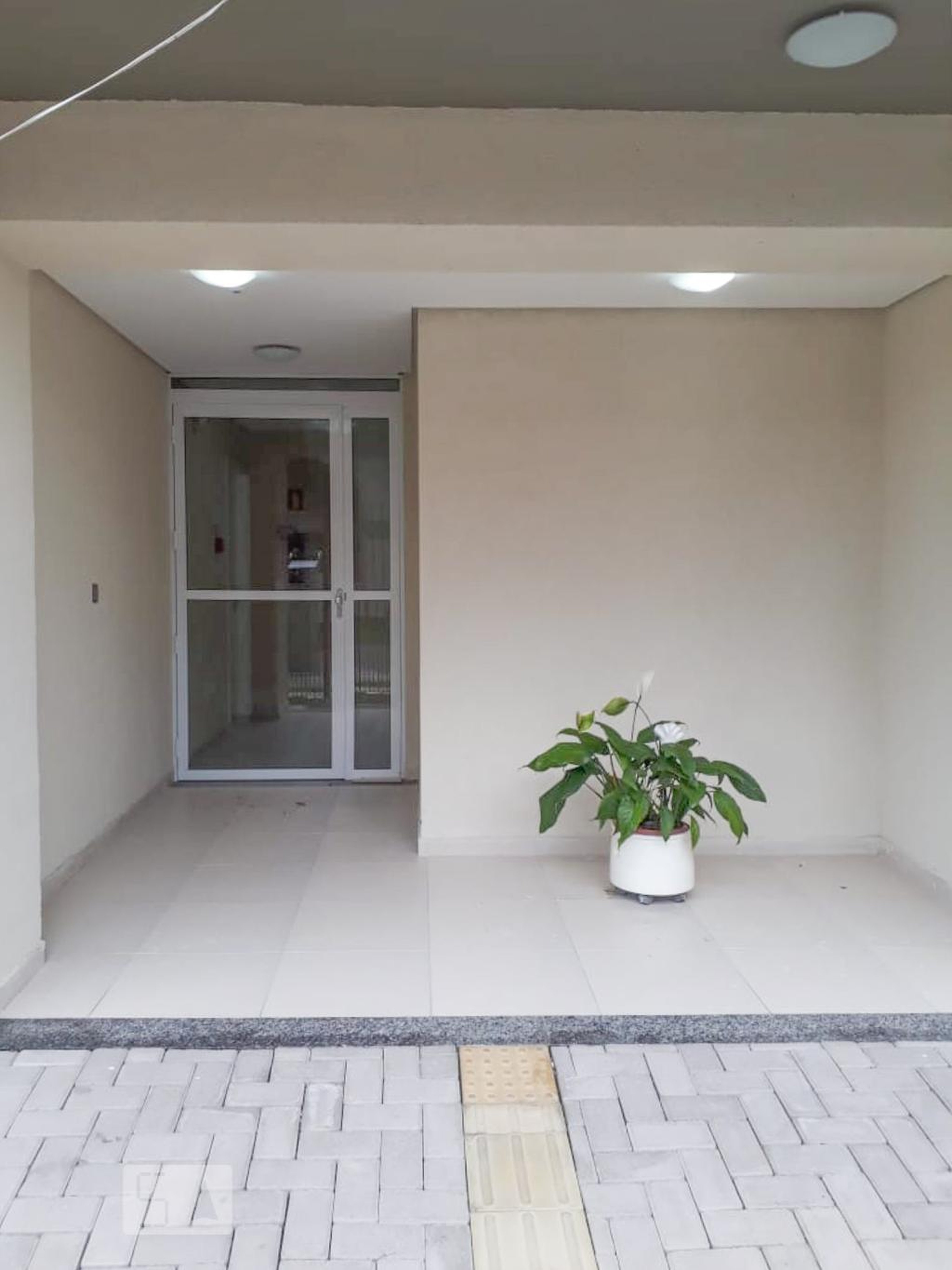 Entrada do prédio - 