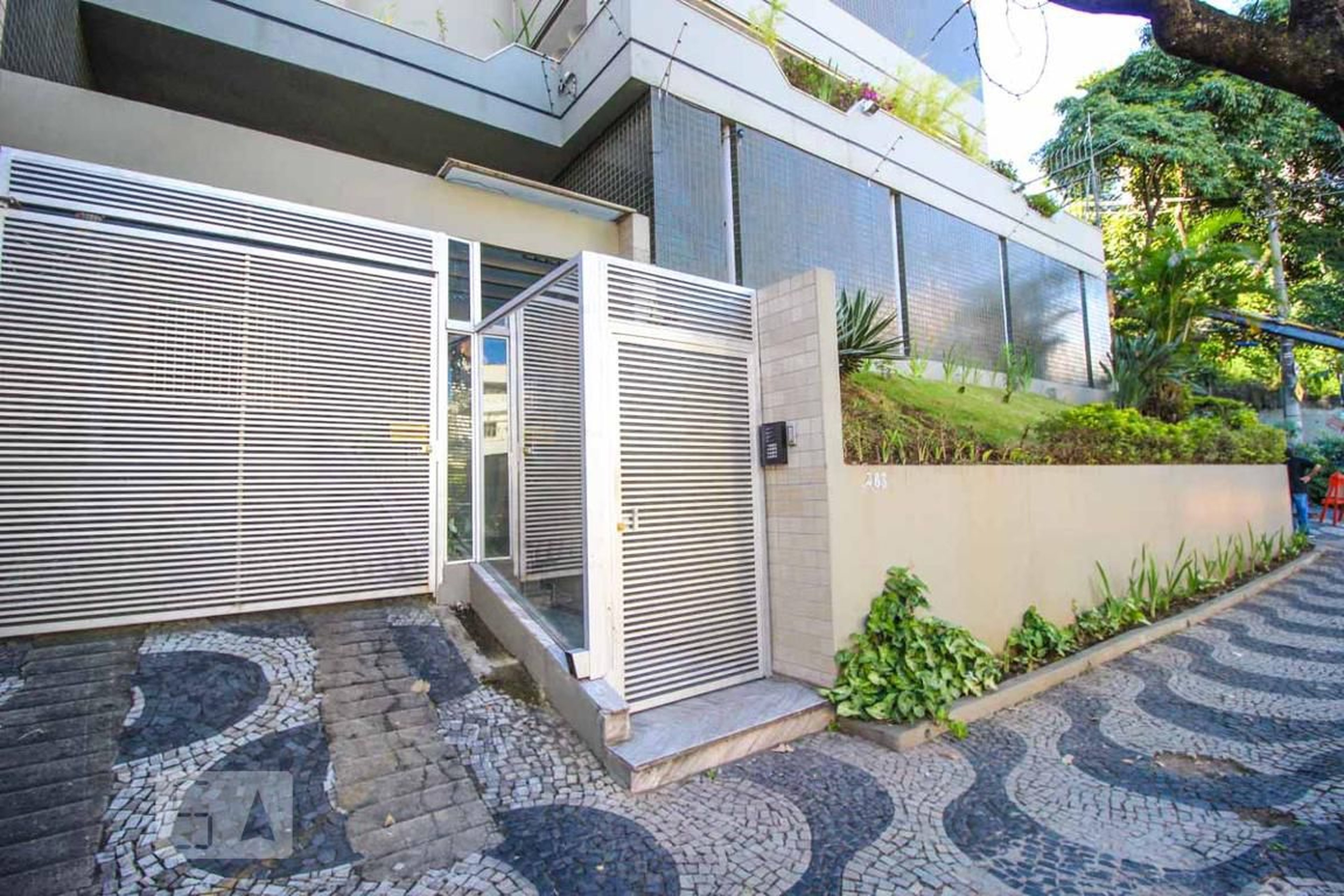 Entrada - Edifício Dona Branca