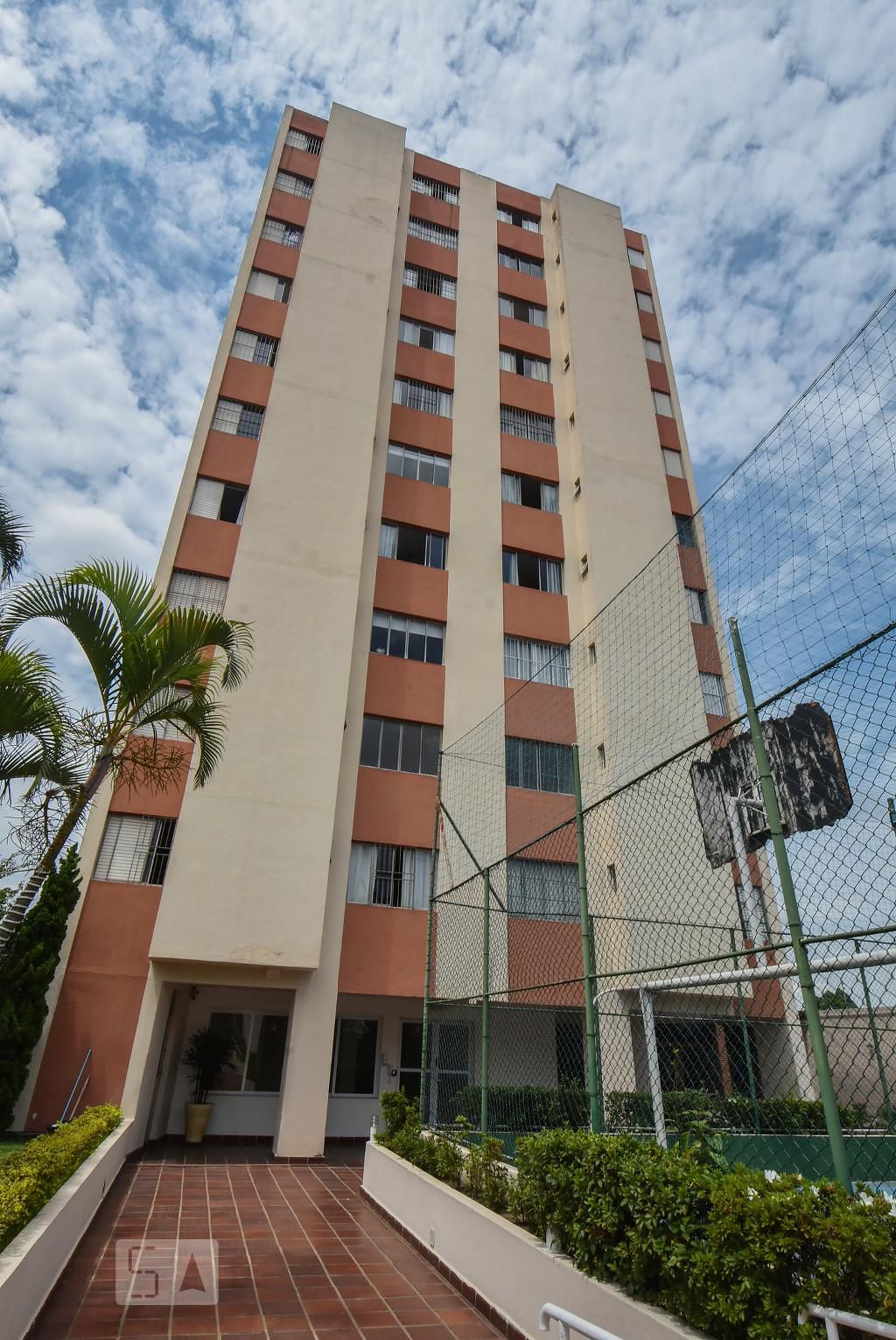 Prédio Condomínio Gutemberg