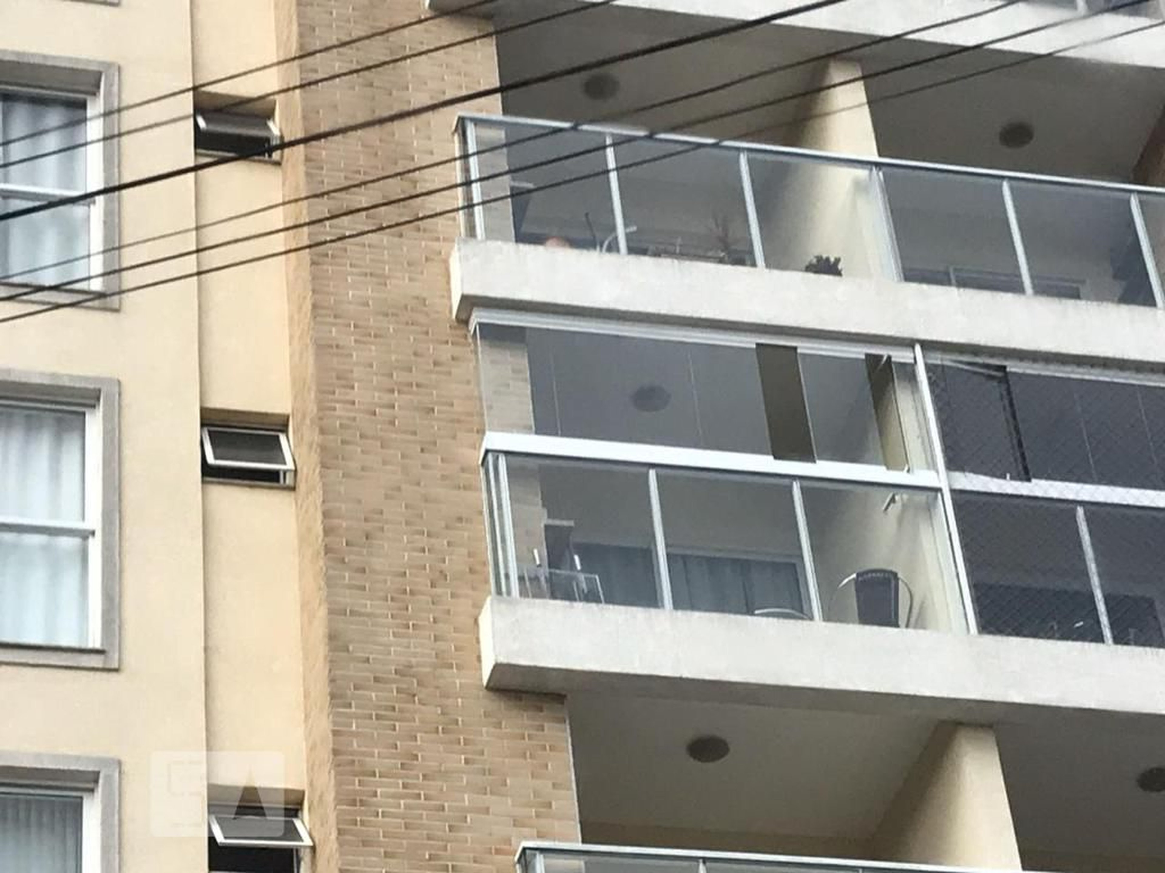 Fachada Condomínio em Rua João Cubas, 64