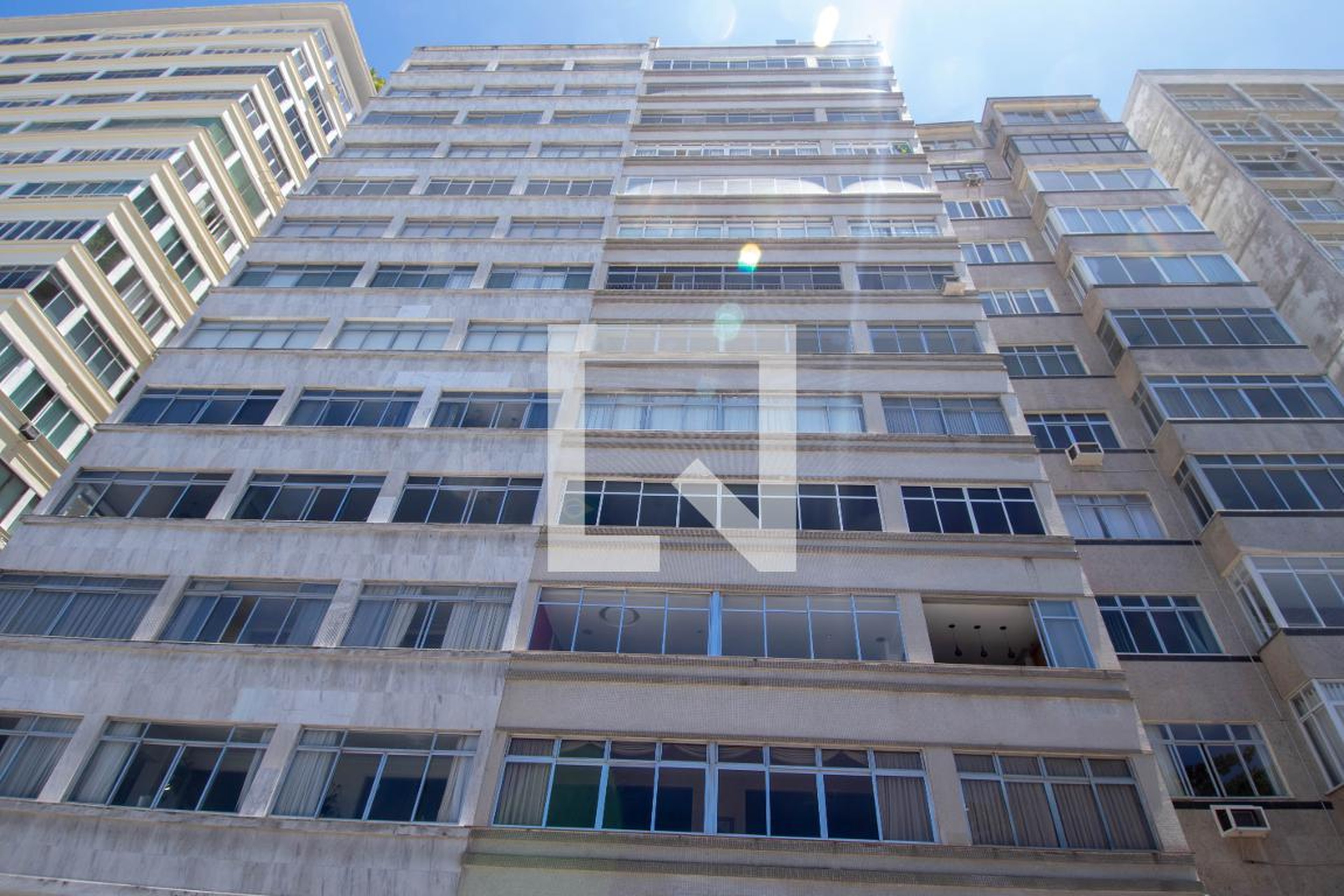 Fachada Condomínio Queen Mary