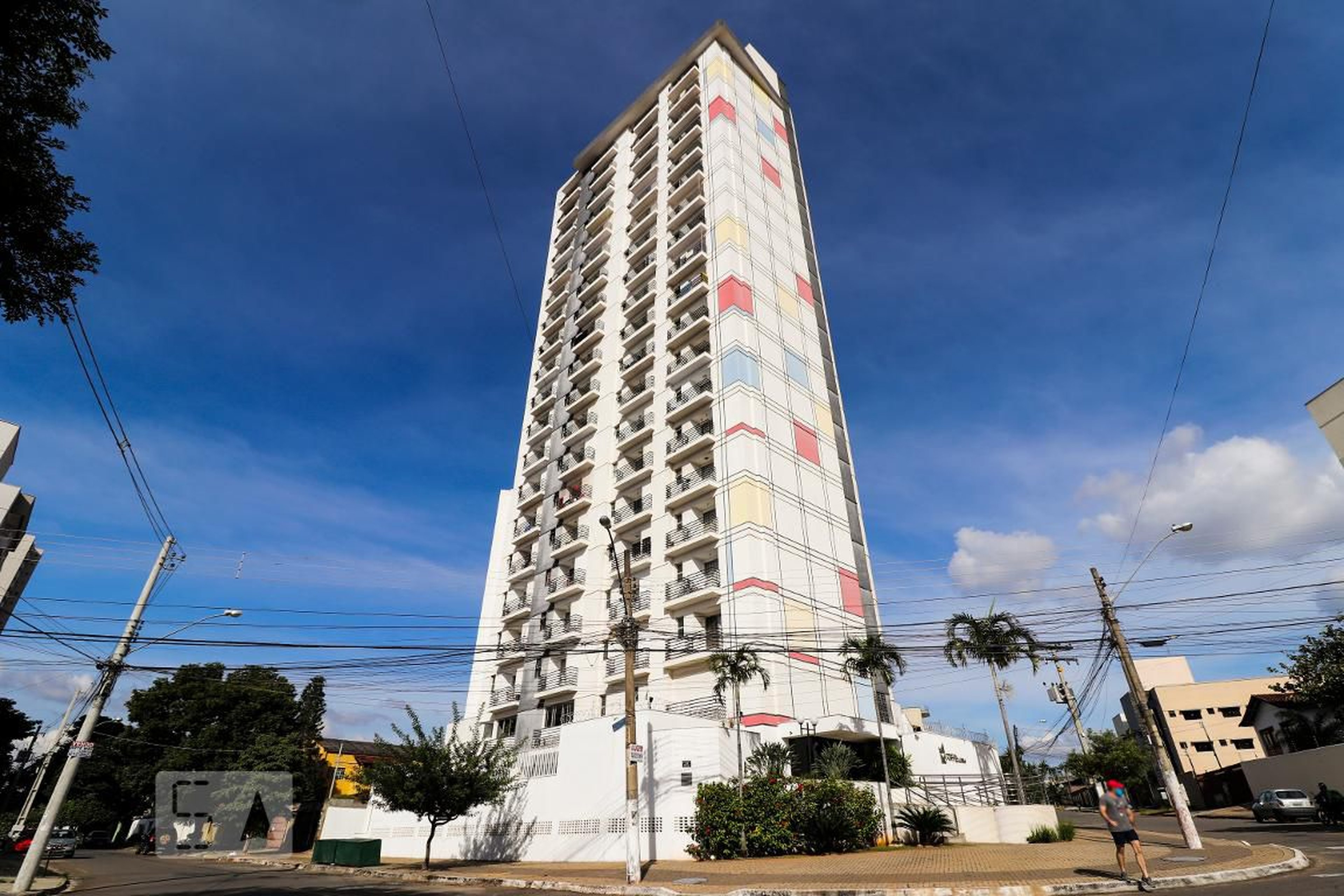 Fachada Condomínio em Rua 259, 12