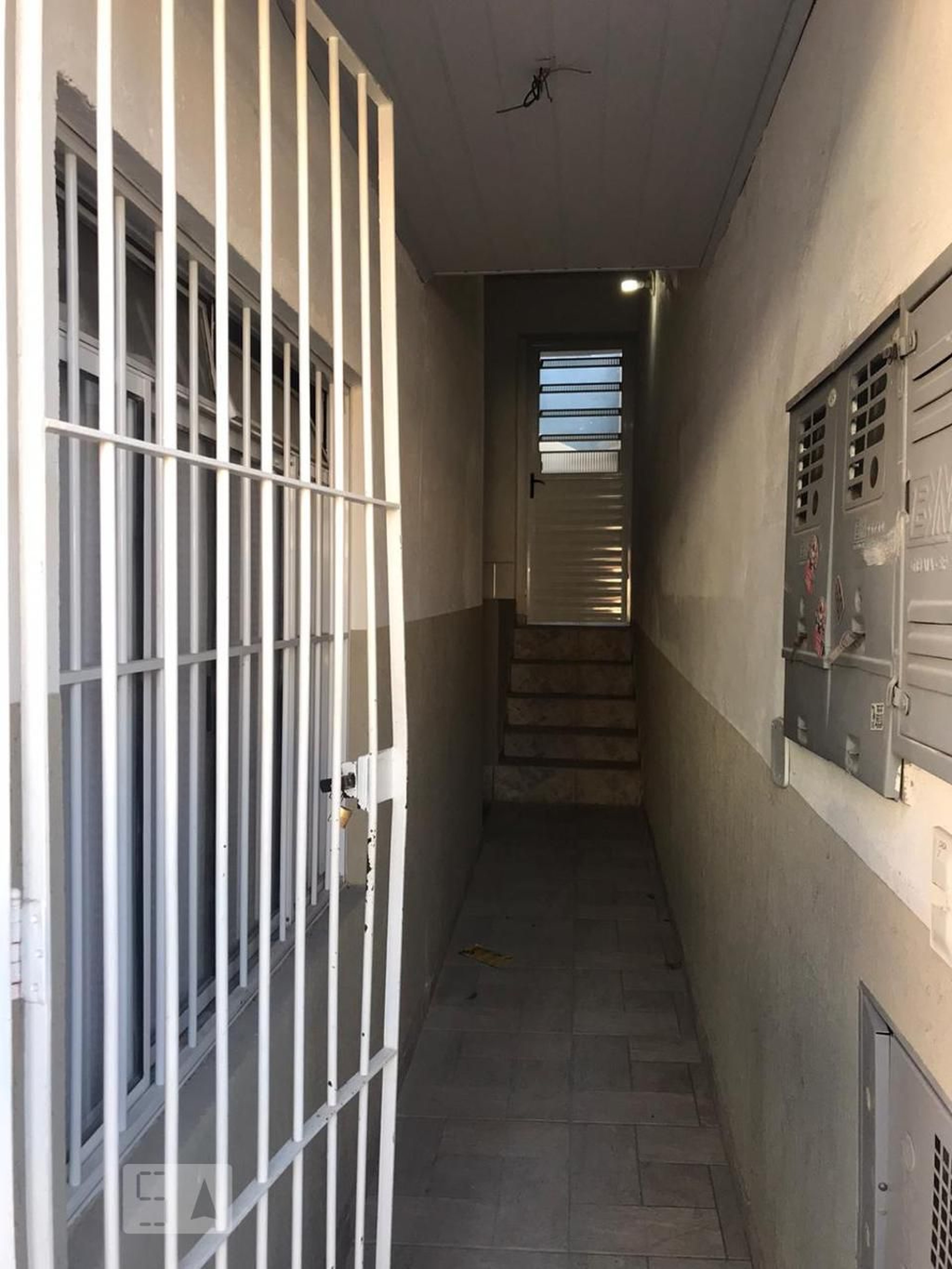 Entrada Condomínio em Rua Hermann Frank, 233