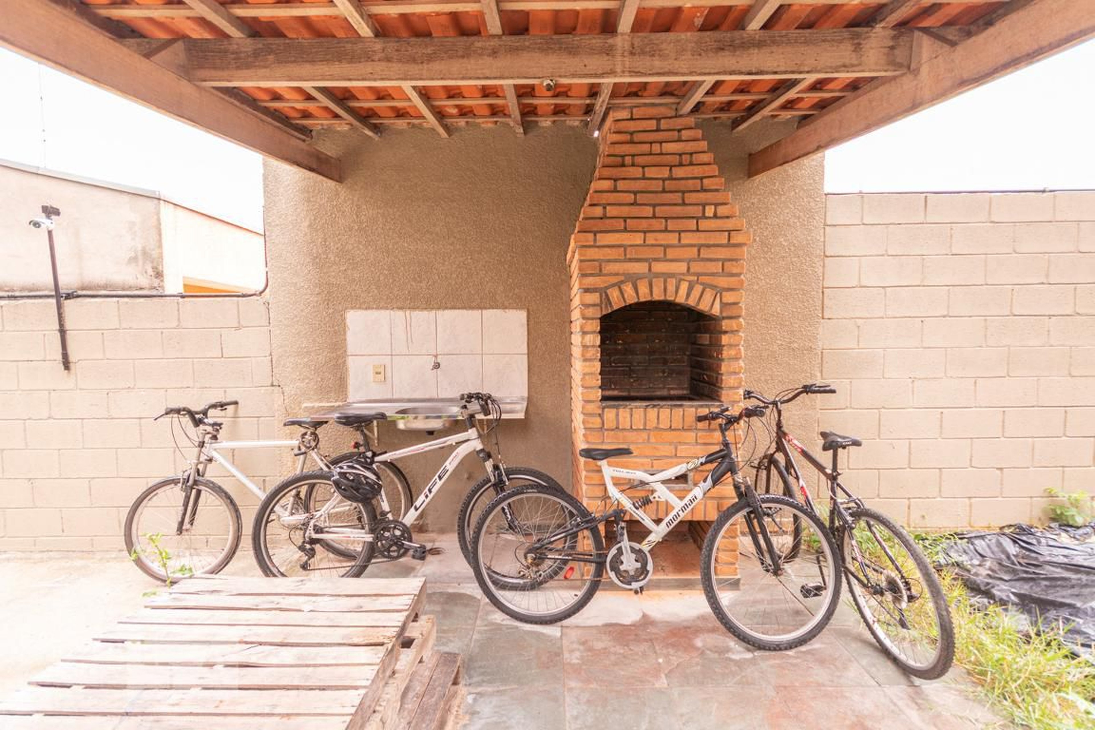 Churrasqueira - Residencial Santa Catarina