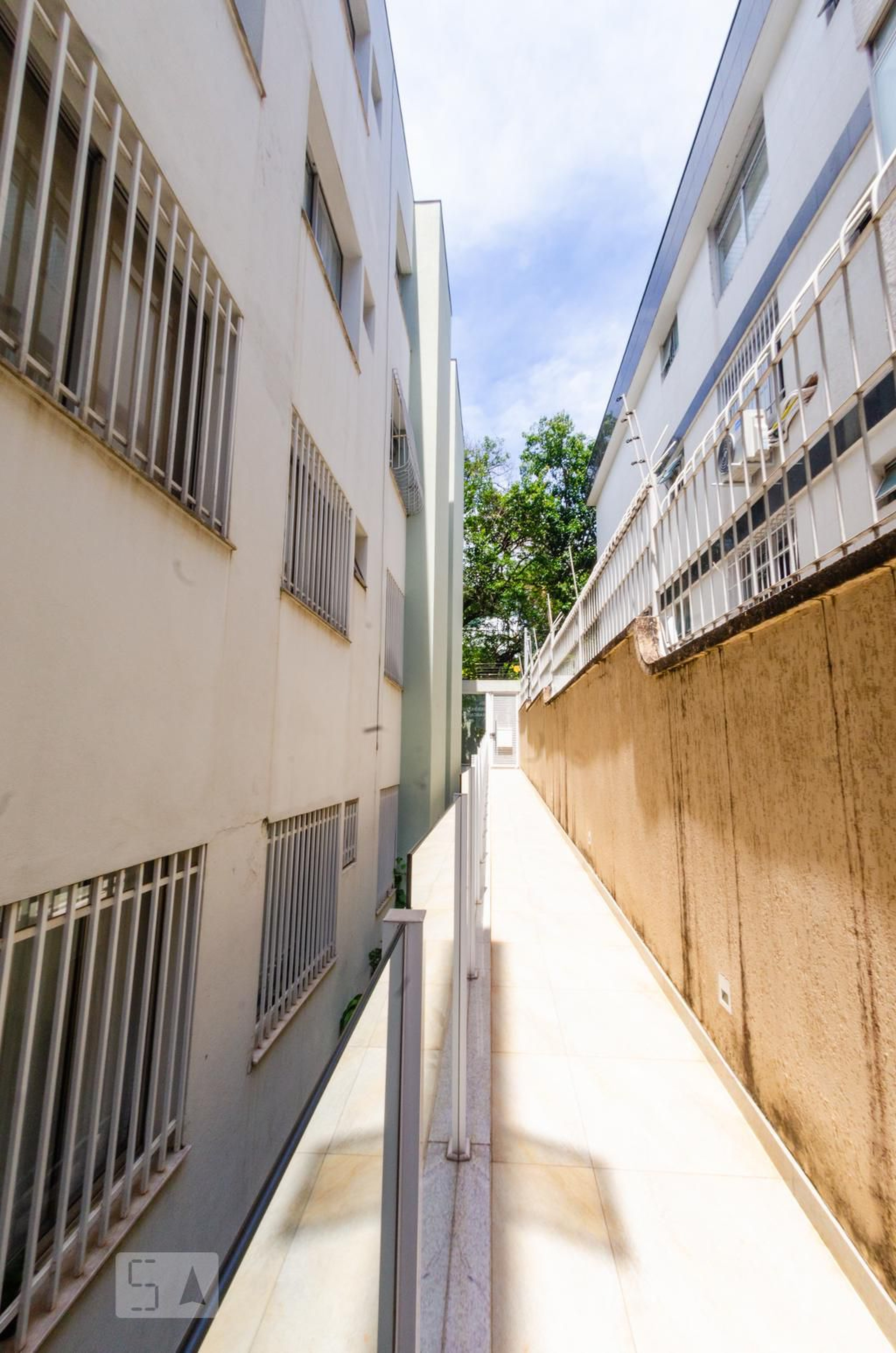 Entrada - Edifício Bernardo Mascarenhas