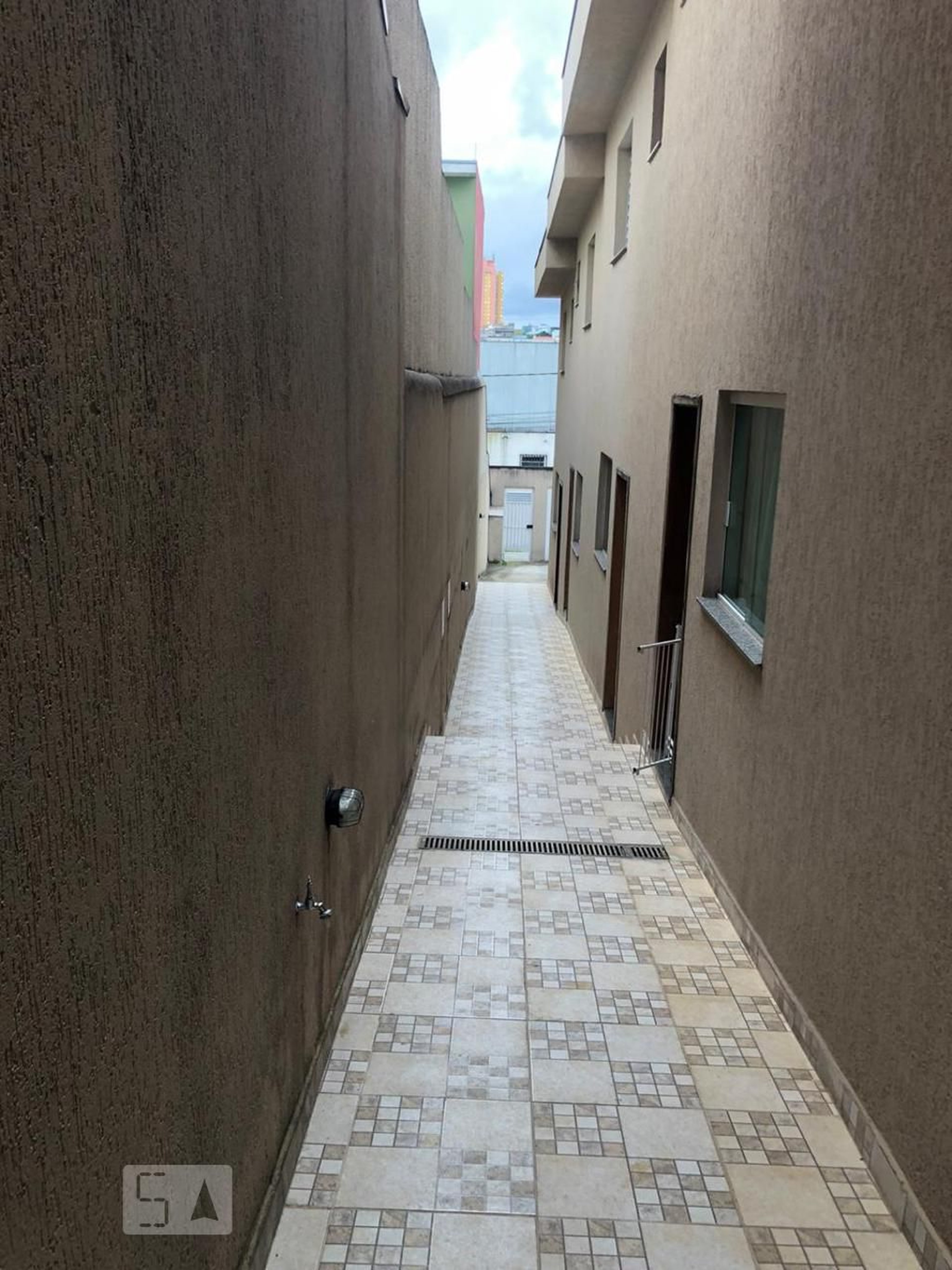 Área Externa Condomínio em Rua Poxoréu, 206