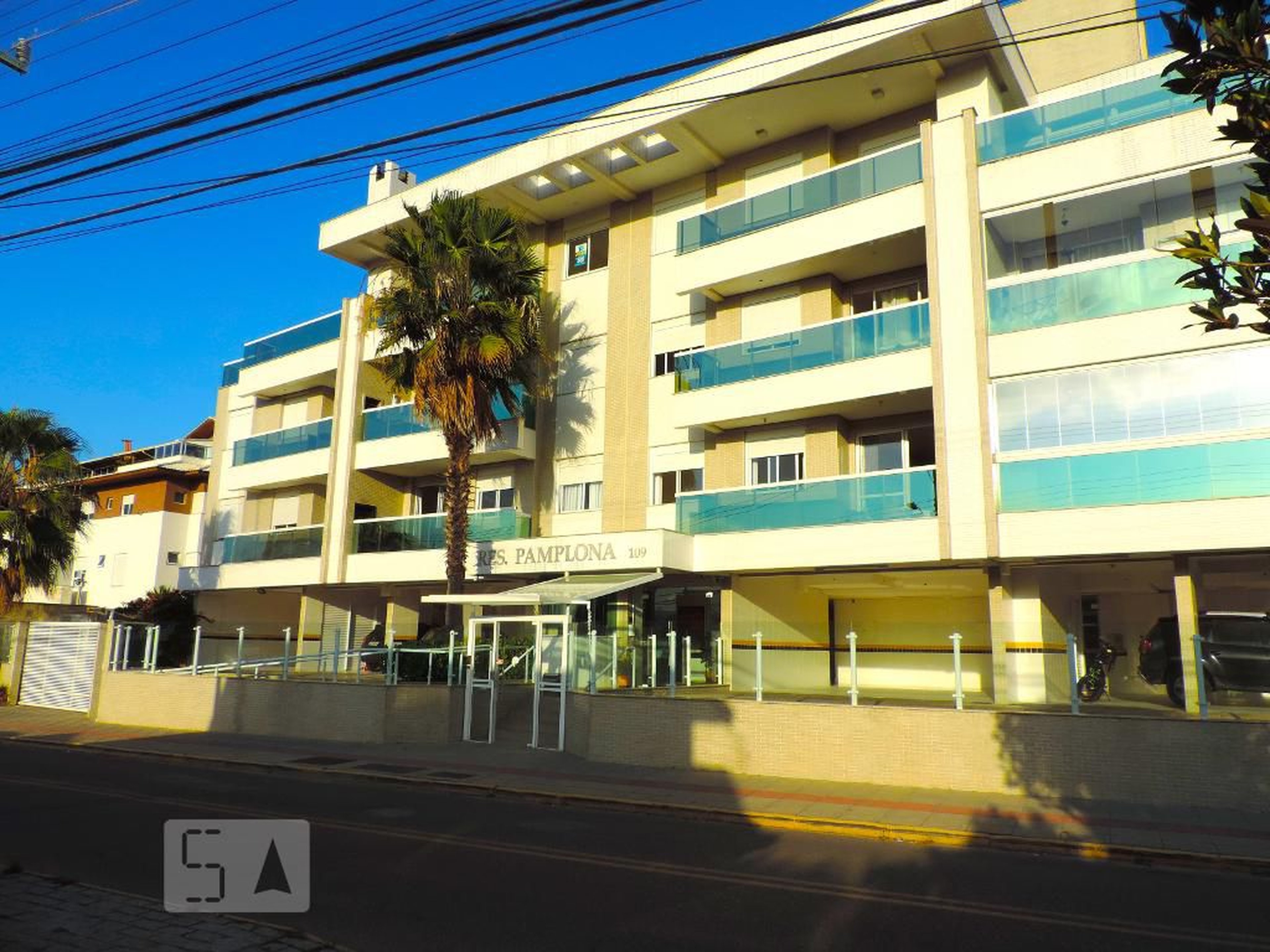 Fachada Condomínio Pamplona