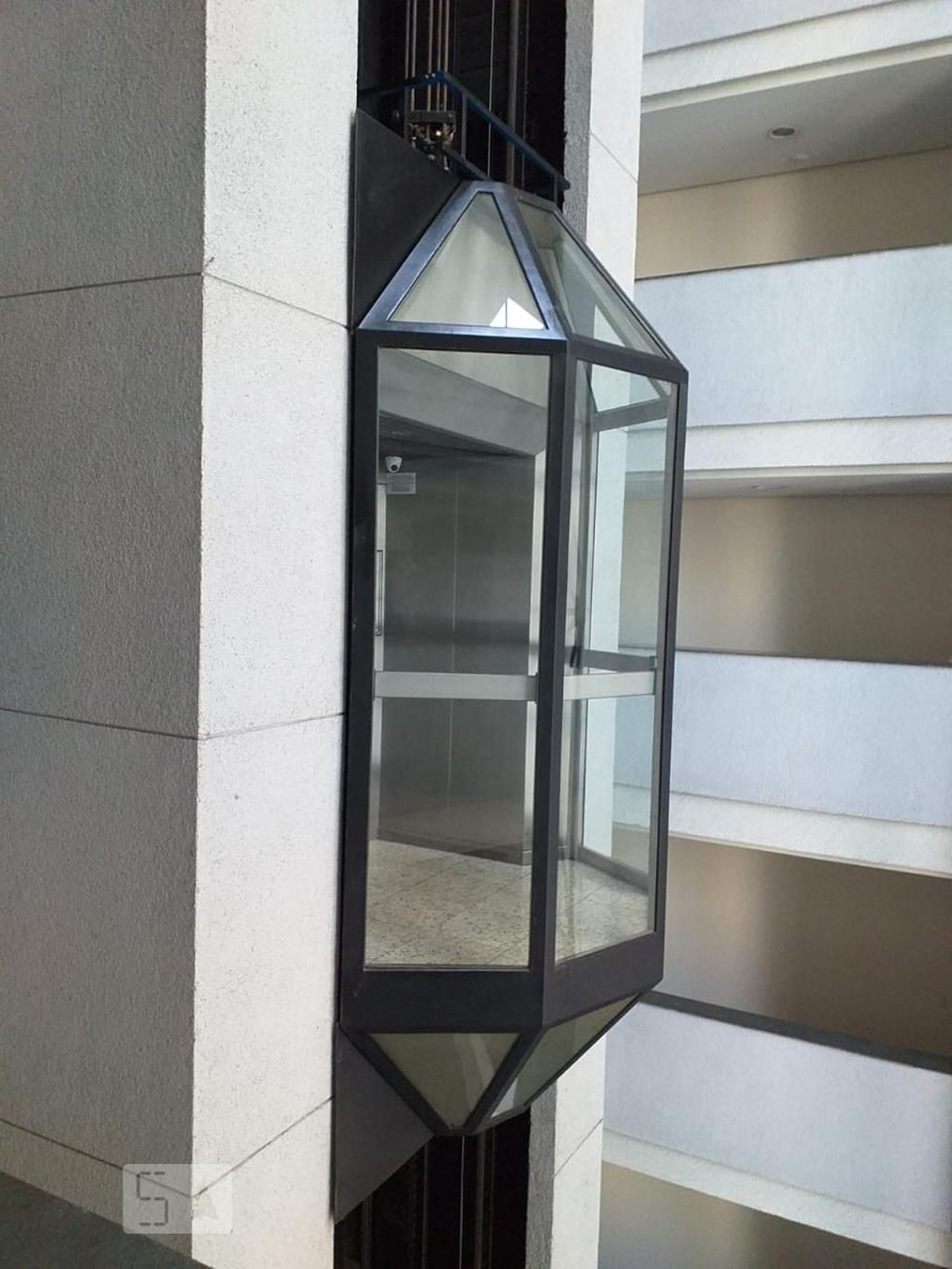 Elevador - Ritz Flat Moema