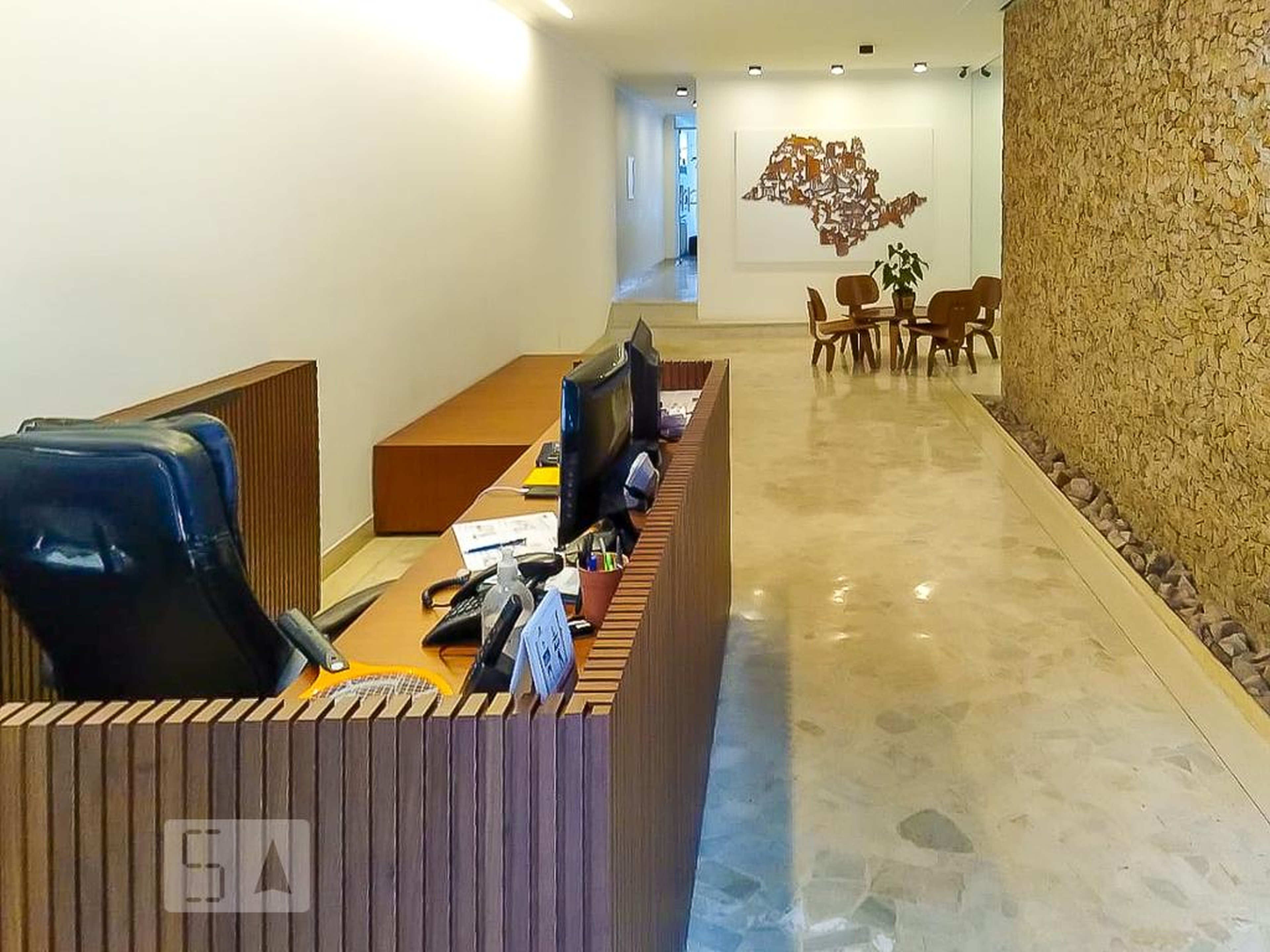 Hall Entrada - Manes
