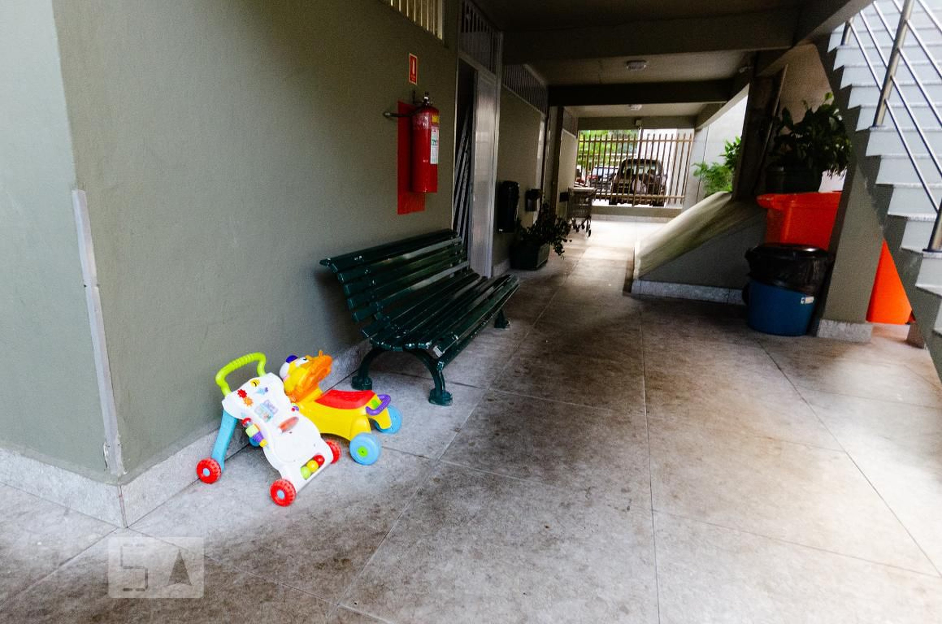 Área comum - Apoema