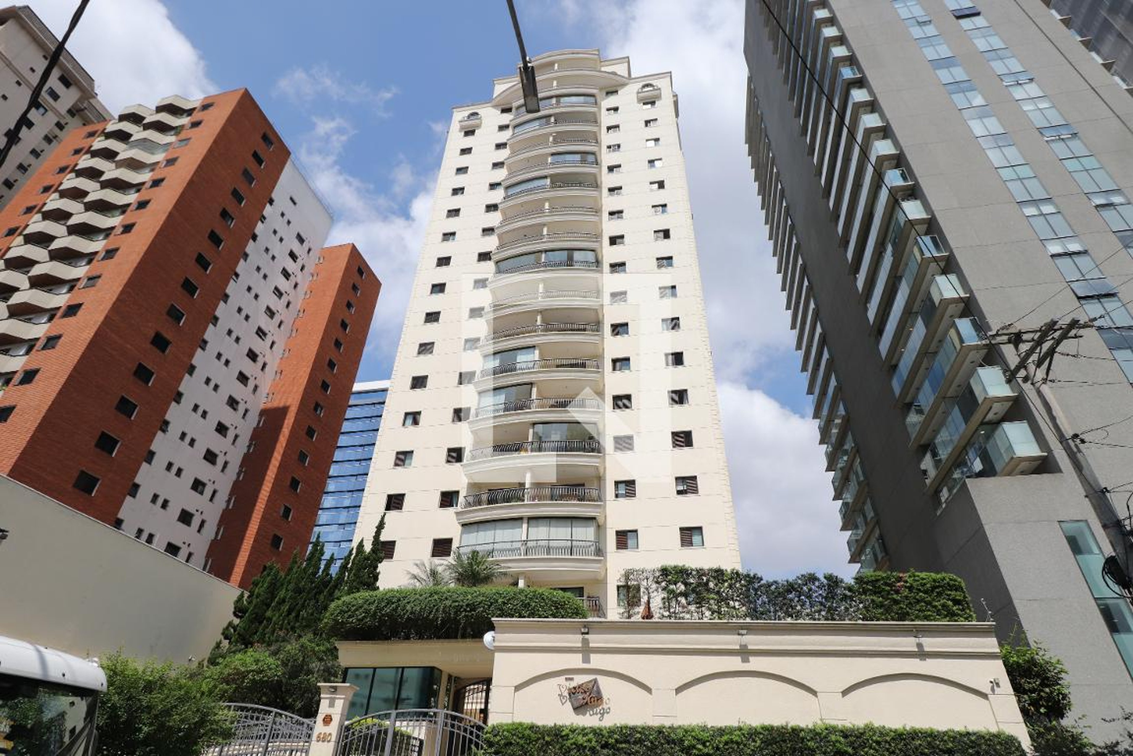 Fachada Condomínio Victor Hugo