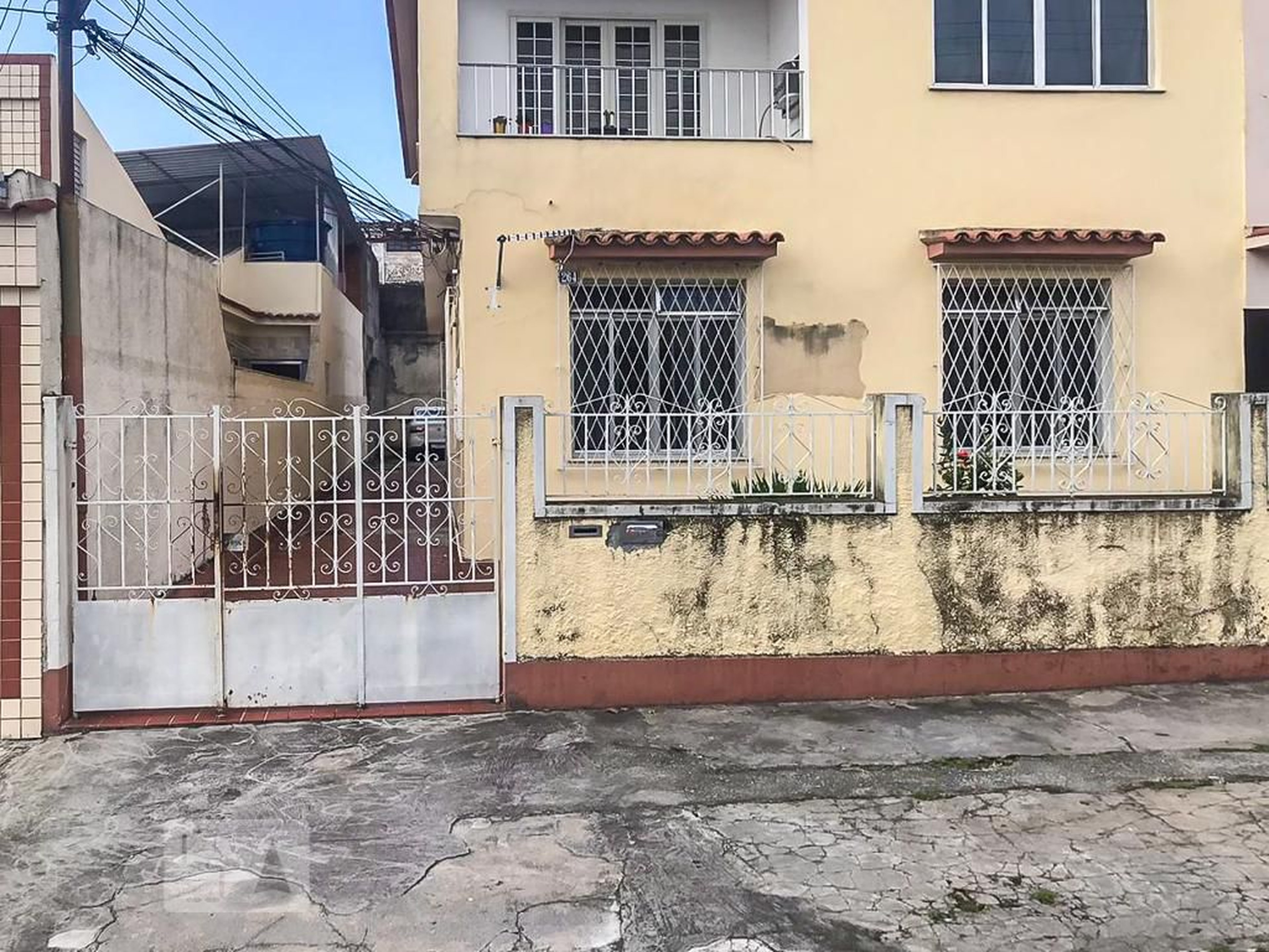 Fachada do Prédio Condomínio em Rua Bezerril Fontenele, 264